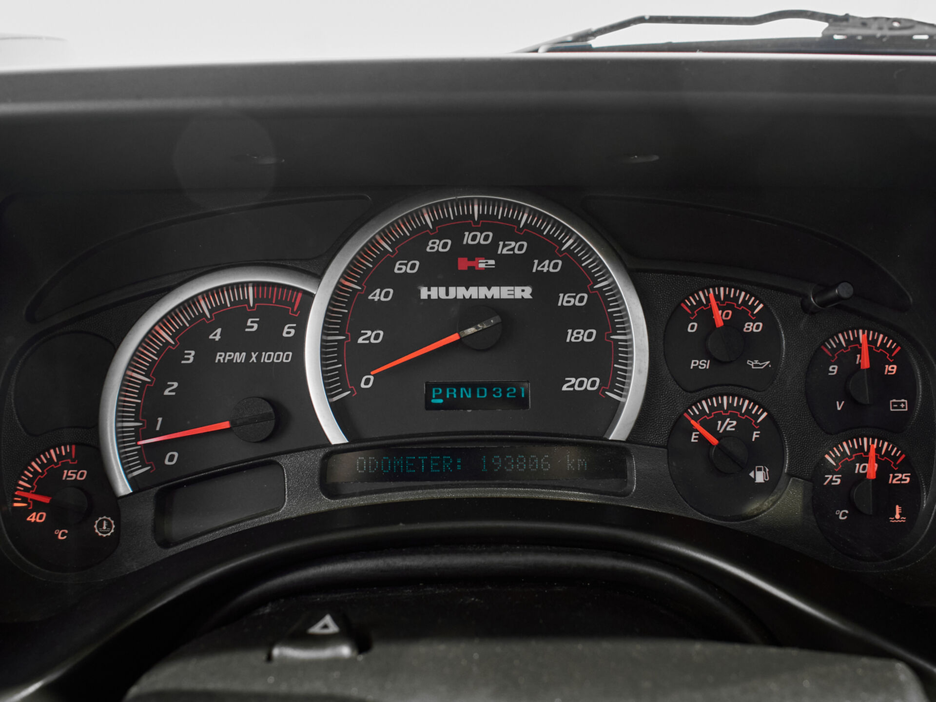 Купить Hummer H2 6.0 AT (315 л.с.) 4WD, 2003 в Екатеренбурге