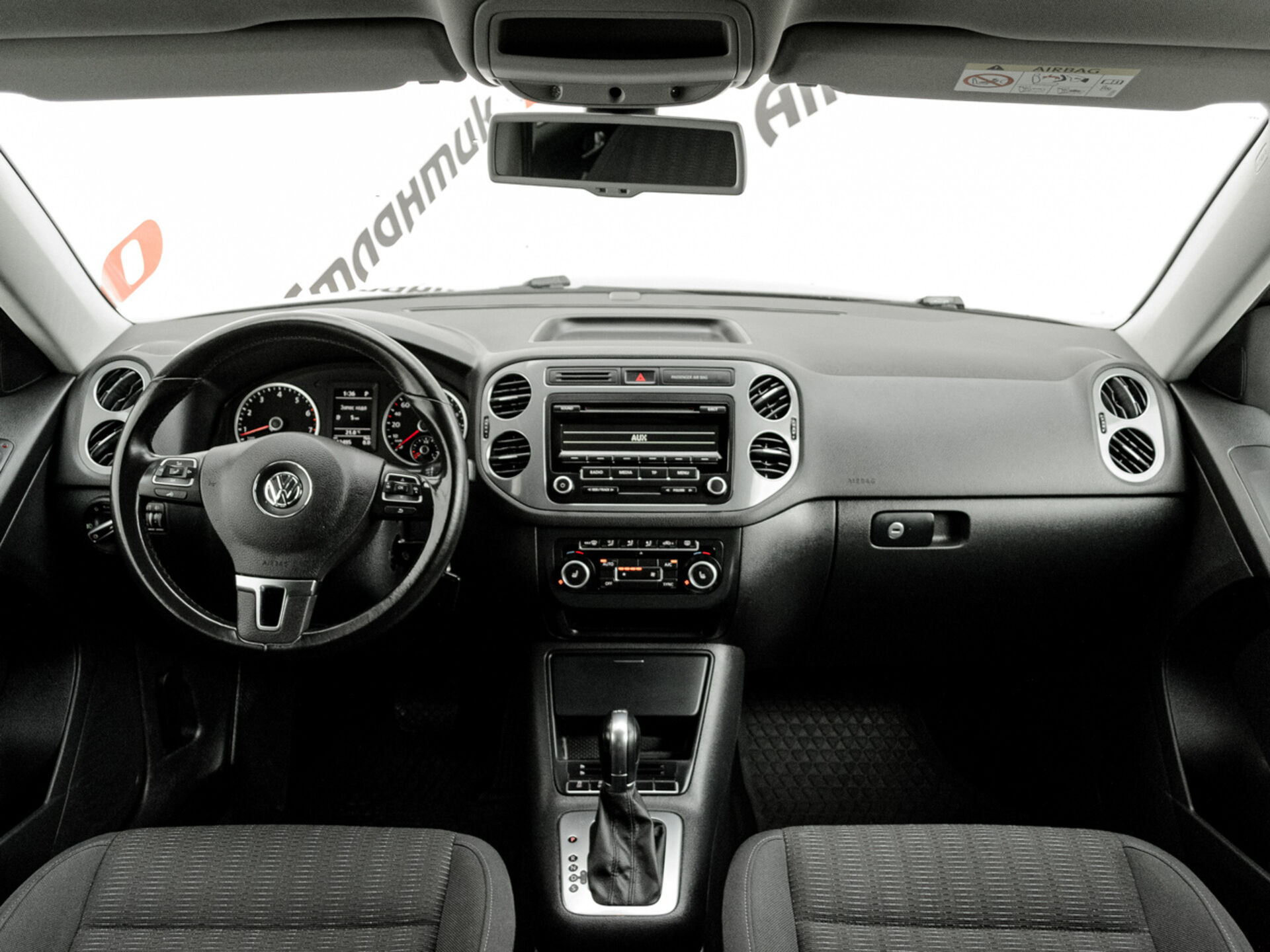 Купить Volkswagen Tiguan 1.4 AMT (150 л.с.), 2015 в Екатеренбурге