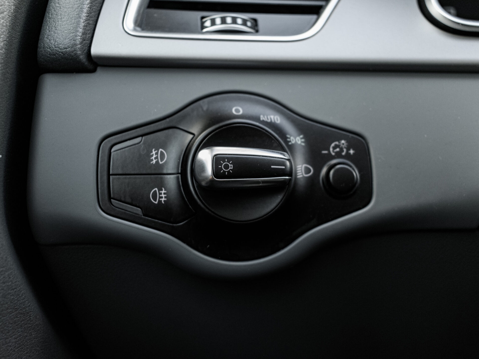 Купить Audi A5 2.0 AMT (225 л.с.) 4WD, 2013 в Екатеренбурге