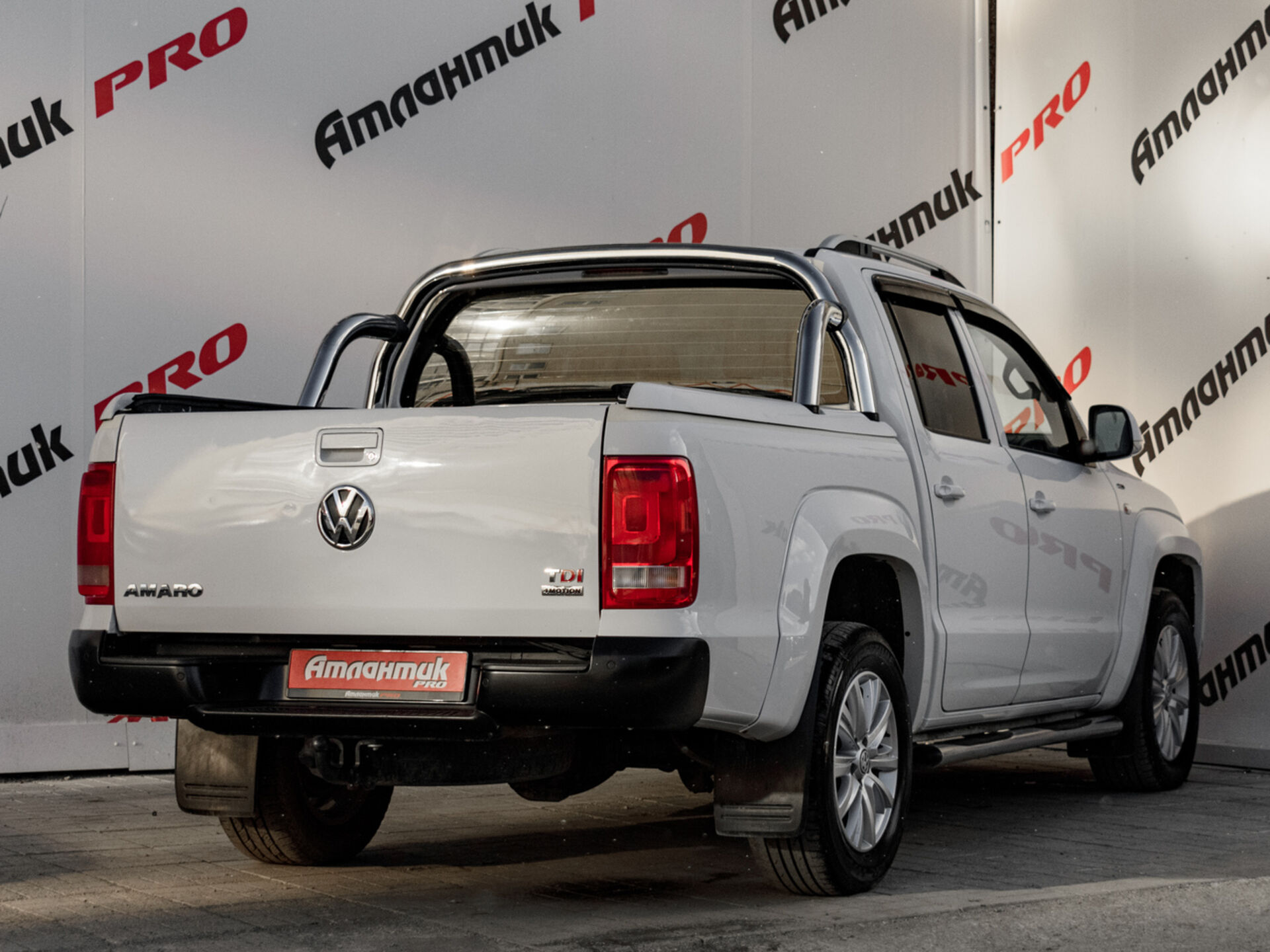 Купить Volkswagen Amarok full-time 2.0d AT (180 л.с.) 4WD, 2013 в Екатеренбурге