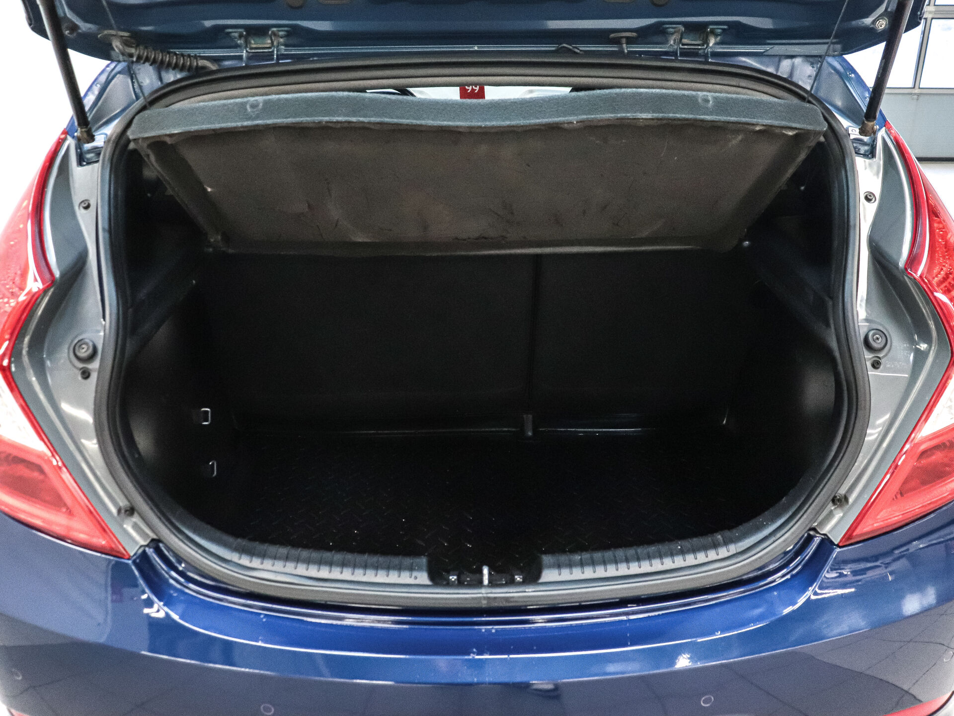 Hyundai Solaris 2015 21