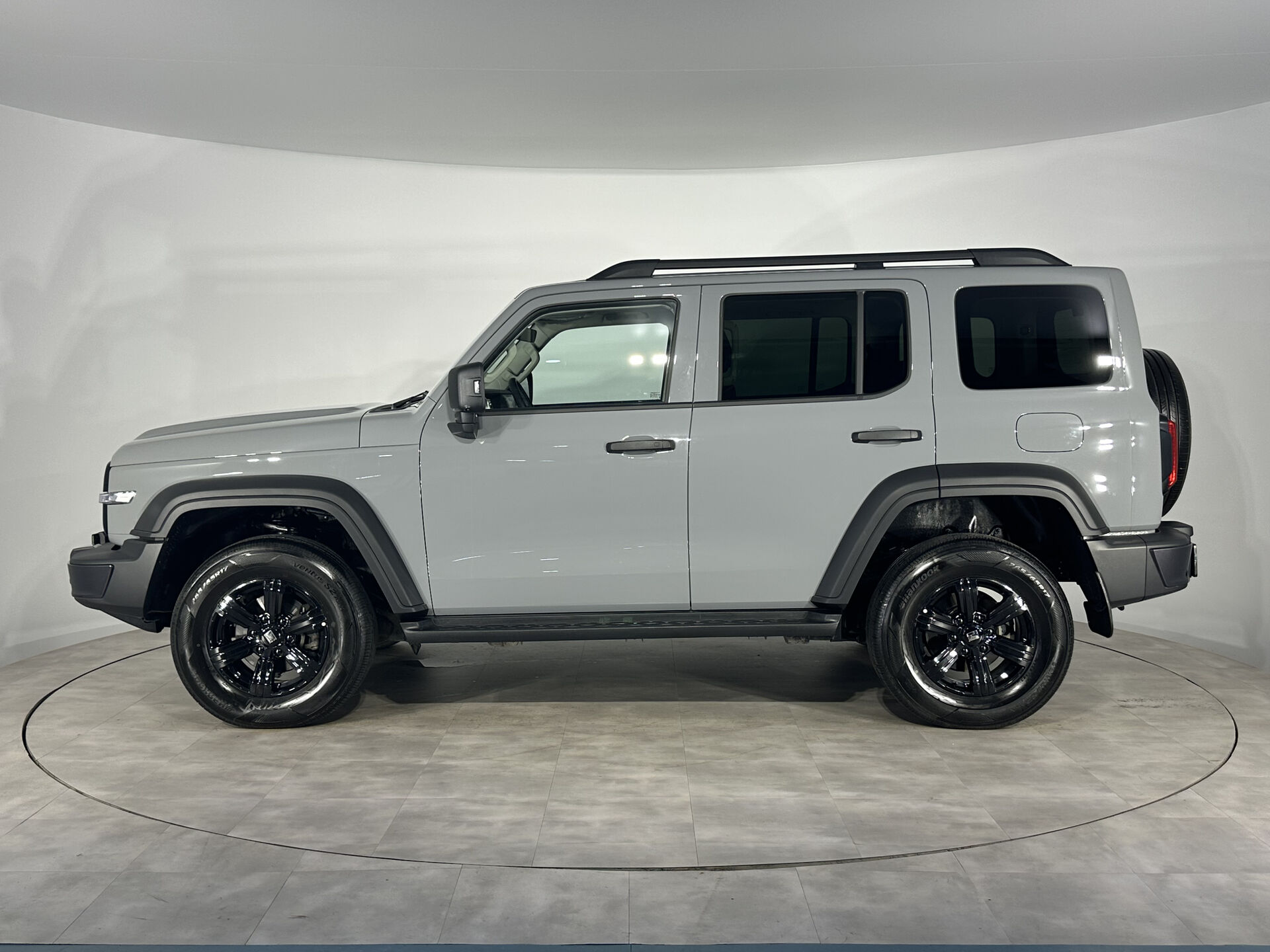 Tank 300 City Premium 2024 г.в., 18 000 км.