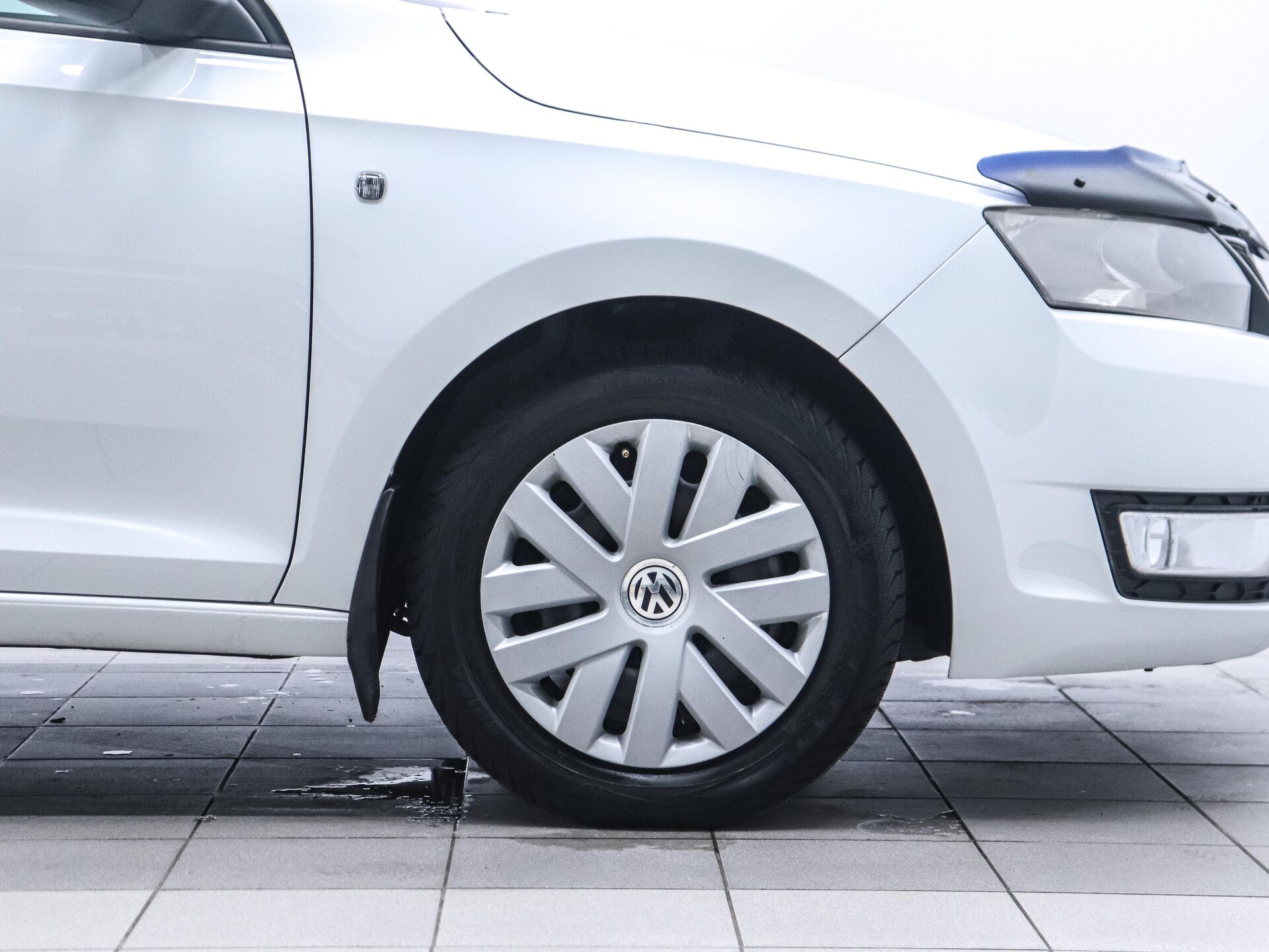 Skoda Rapid 2014 23