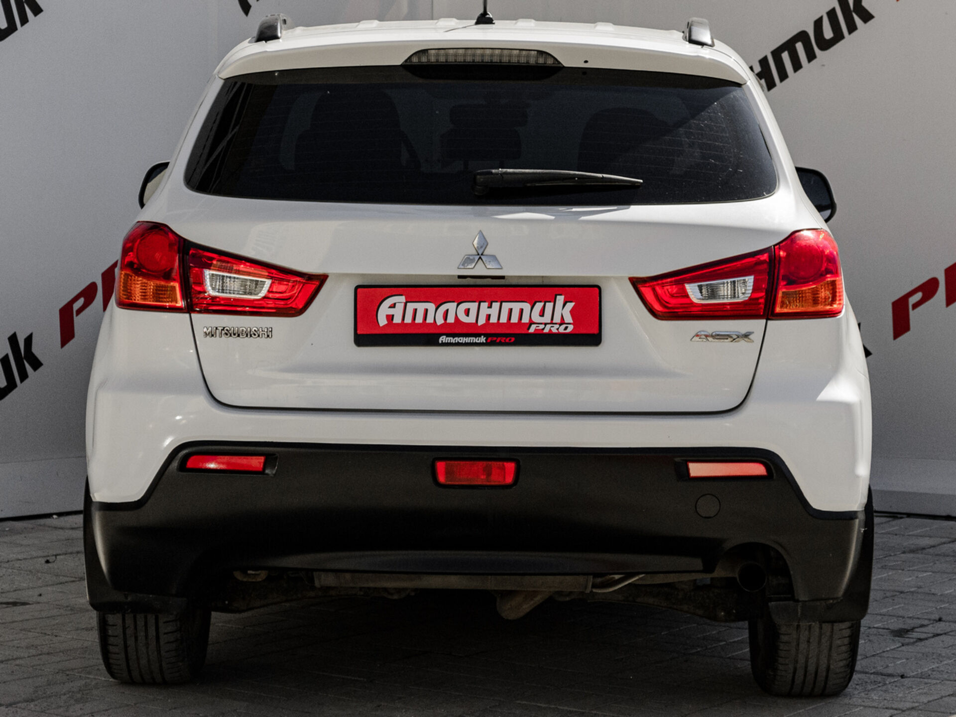 Купить Mitsubishi ASX 1.6 MT (117 л.с.), 2011 в Екатеренбурге