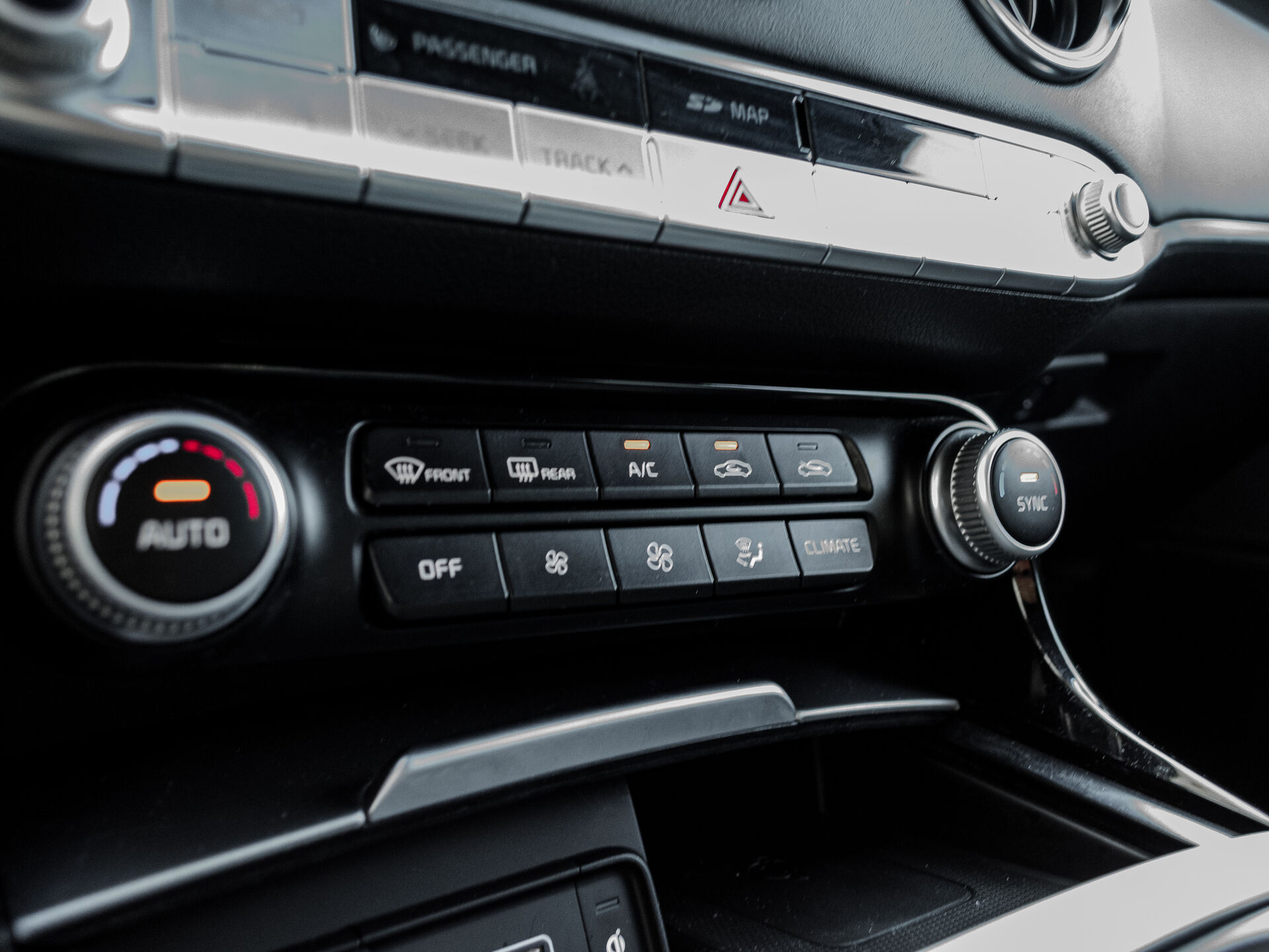 Купить Kia Stinger 2.0 AT (247 л.с.) 4WD, 2018 в Екатеренбурге