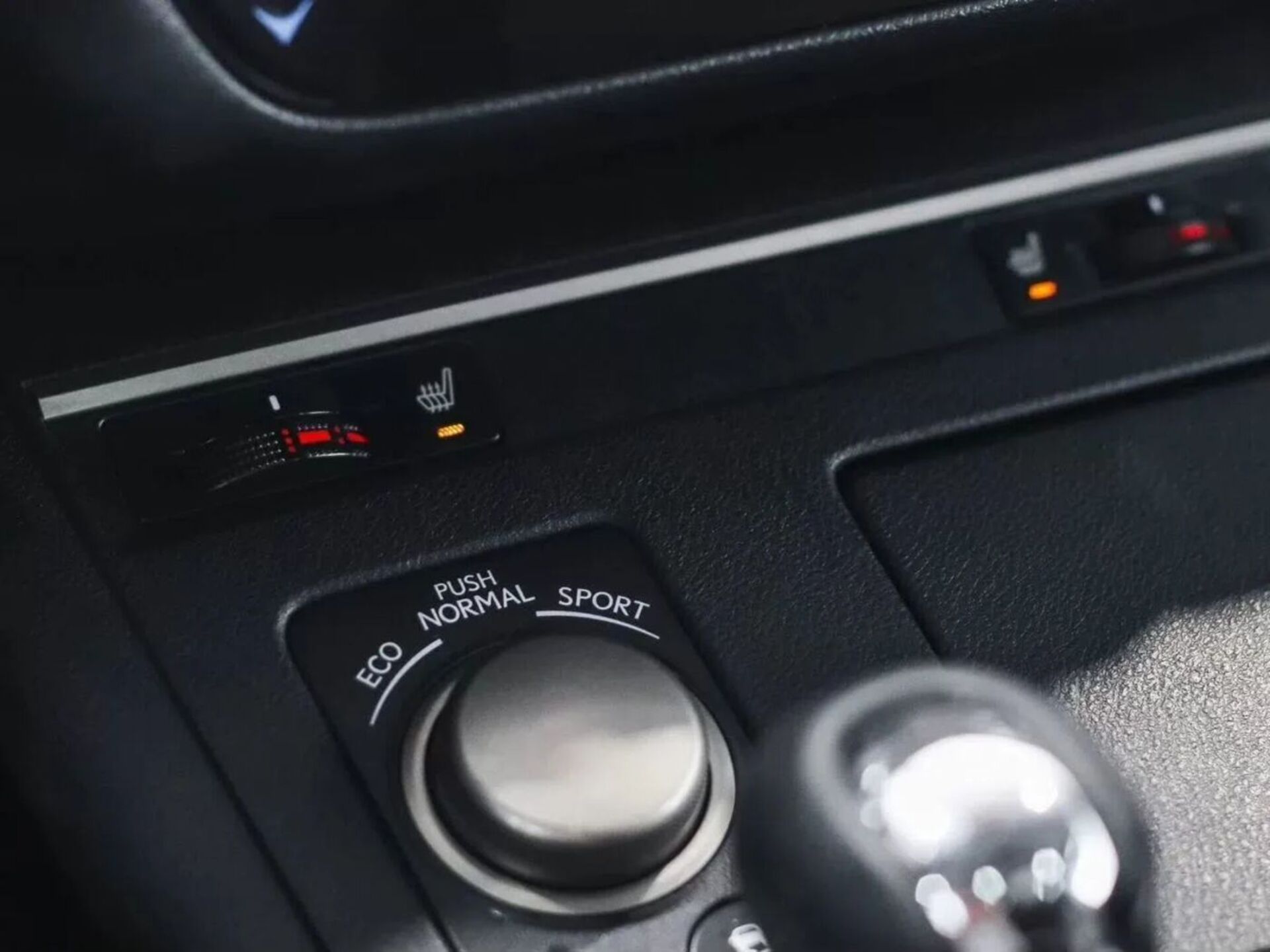 Lexus ES 2015 25