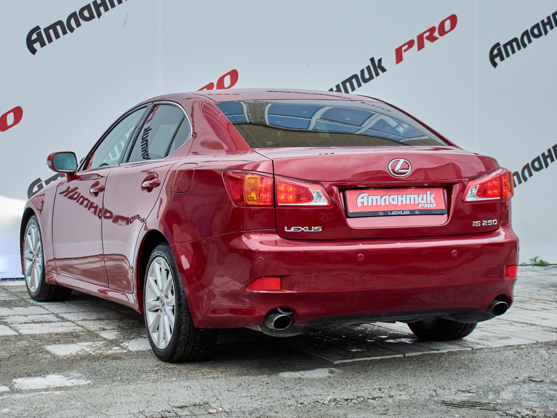 Купить Lexus IS 250 2.5 AT (208 л.с.), 2010 в Екатеренбурге