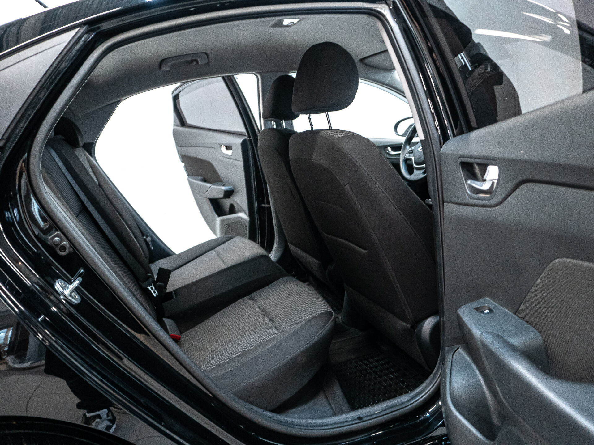 Hyundai Solaris 2022 21