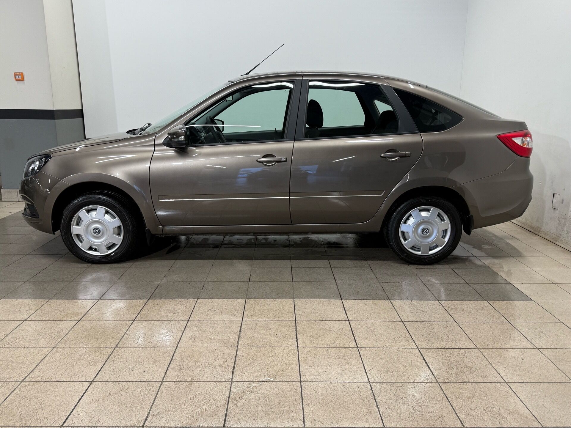 Lada Granta Comfort Light 2024 г.в., 7 700 км.