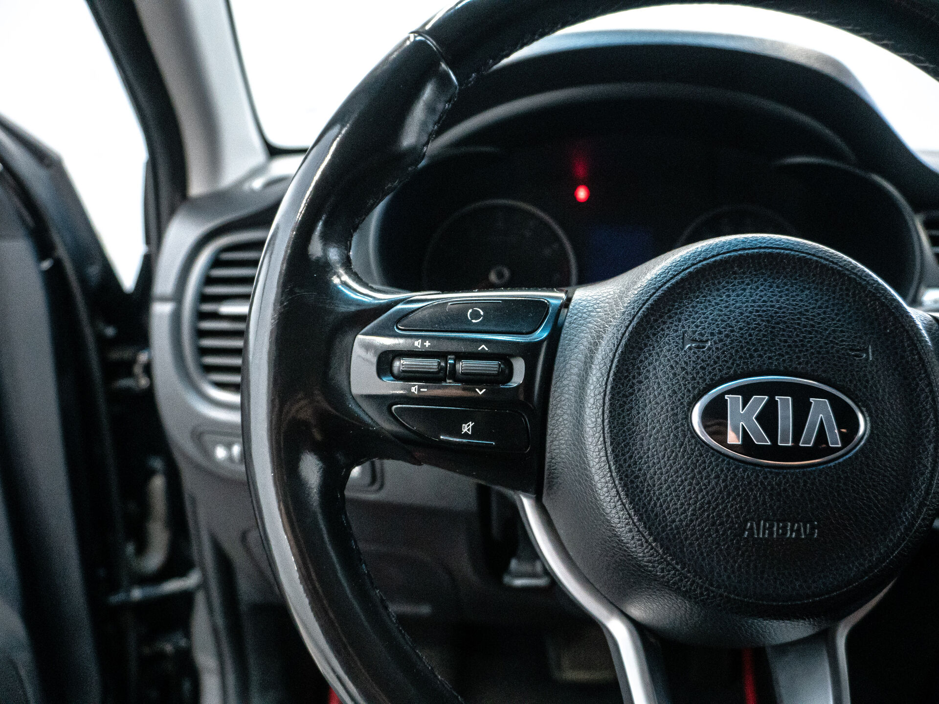 Kia Rio 2018 10