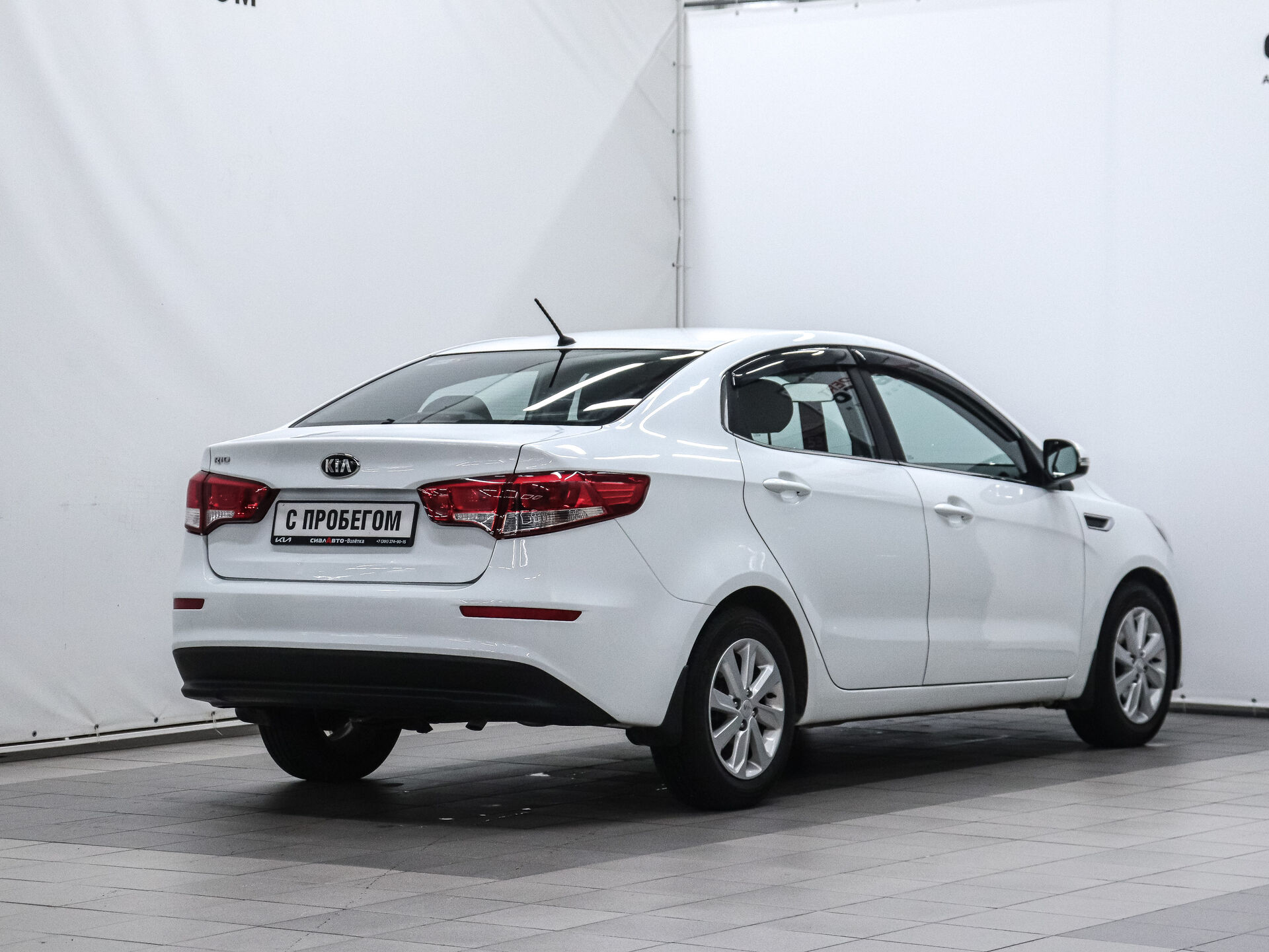 Kia Rio 2016 3