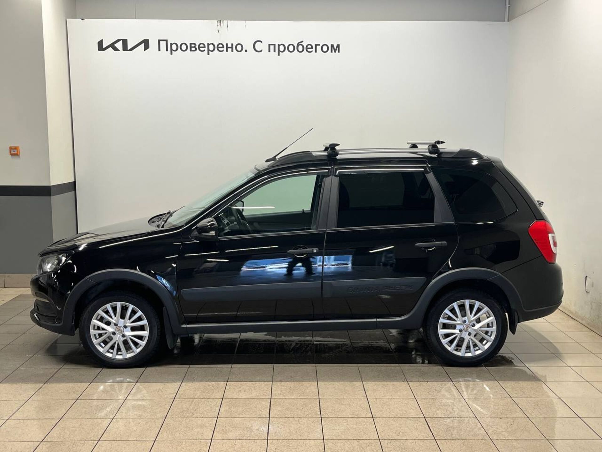 Lada Granta None 2023 г.в., 40 000 км.