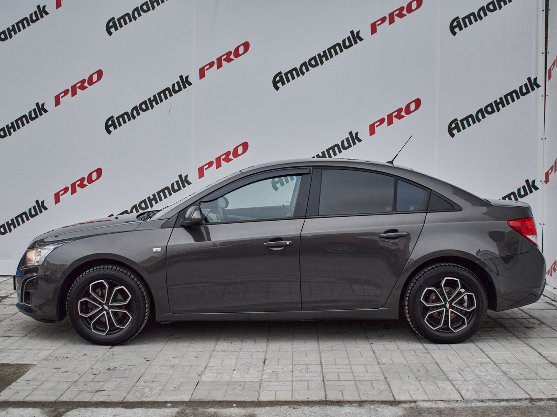 Купить Chevrolet Cruze 1.6 MT (109 л.с.), 2013 в Екатеренбурге