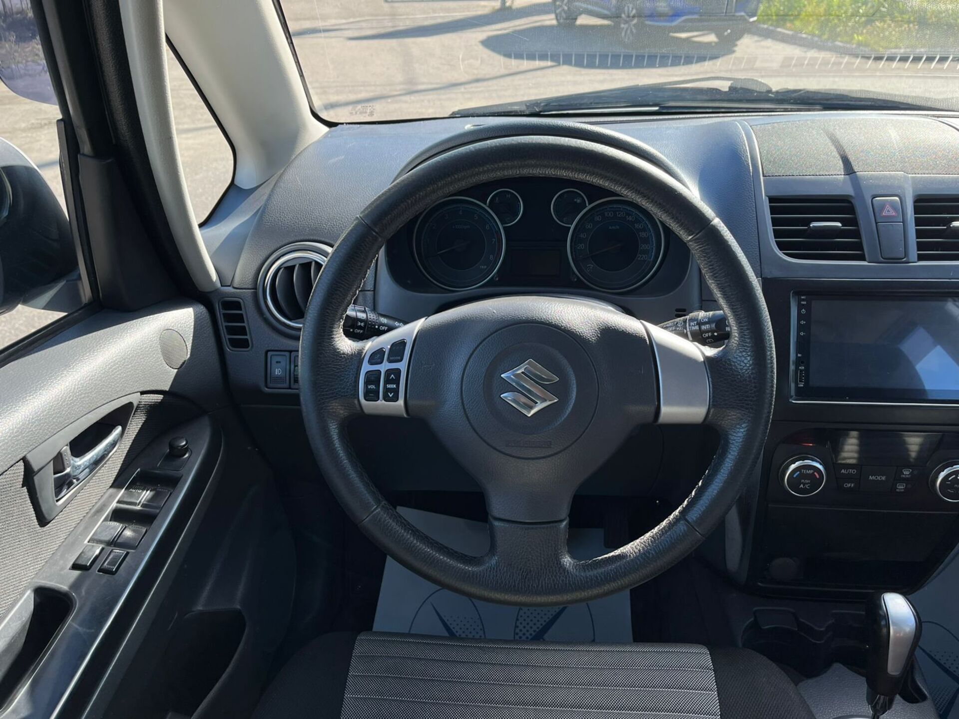 Suzuki SX4 GLX 2010 г.в., 136 000 км.