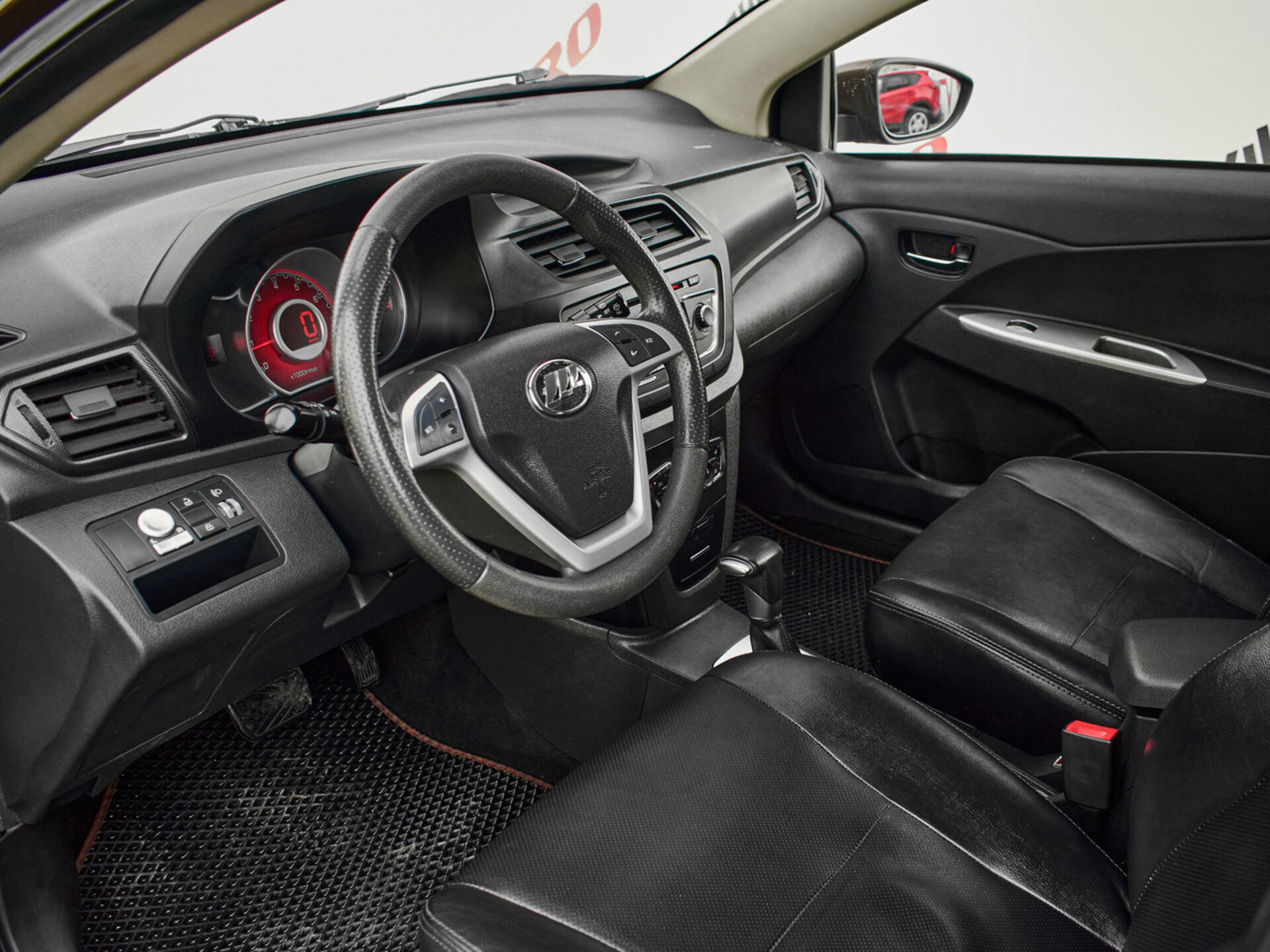 Купить Lifan X50 1.5 CVT (103 л.с.), 2016 в Екатеренбурге