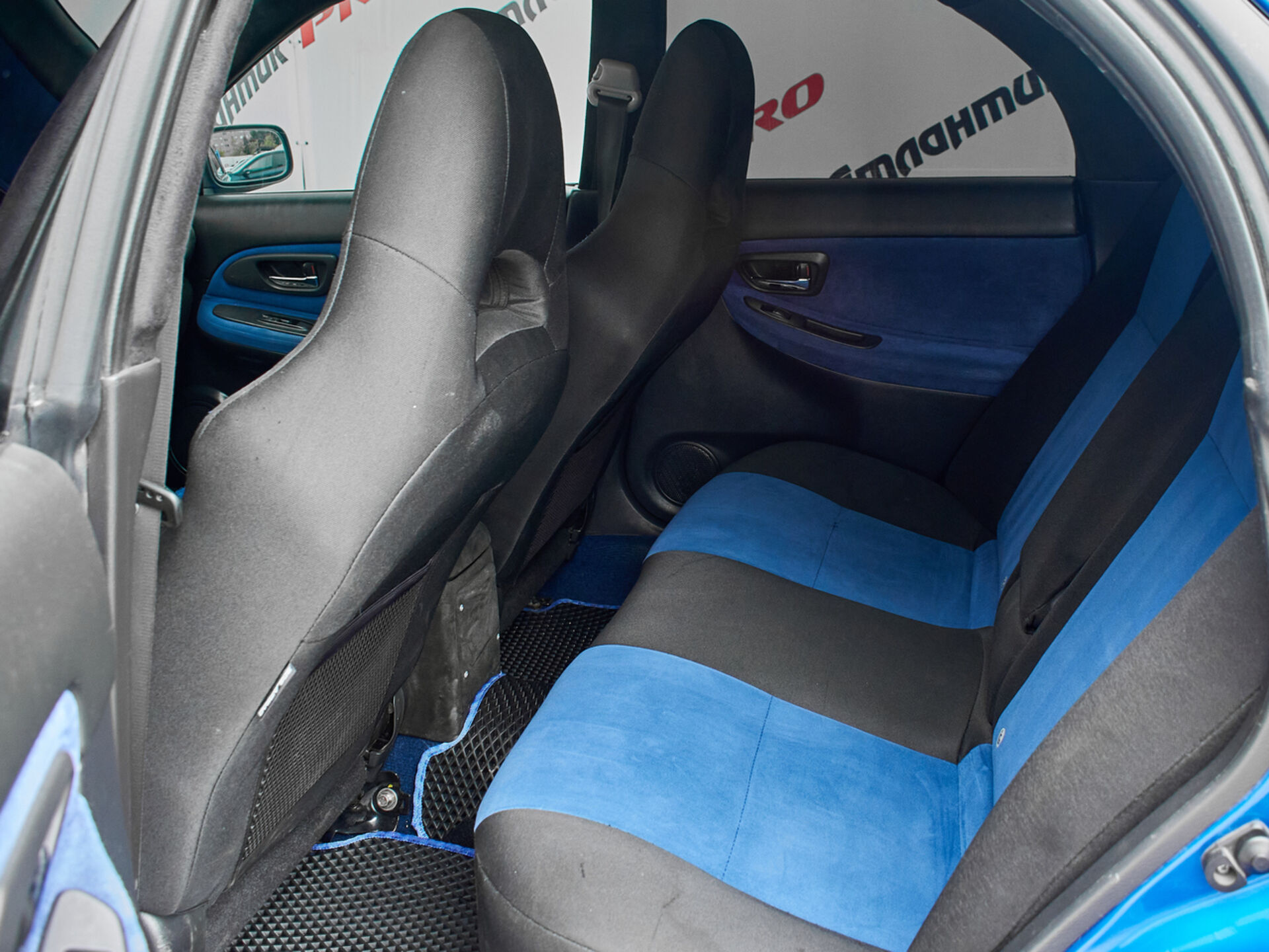 Купить Subaru Impreza WRX STi 2.0 MT (280 л.с.) 4WD, 2004 в Екатеренбурге