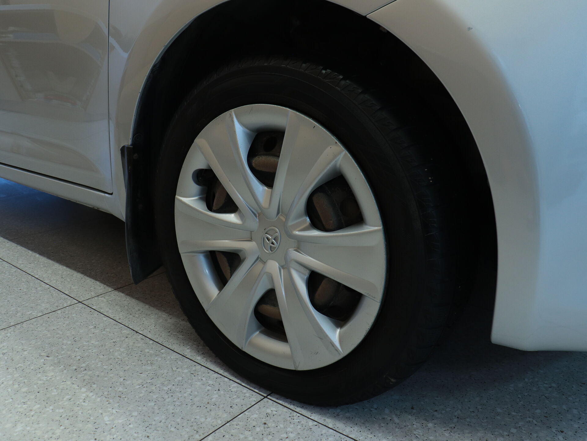 Toyota Ractis 2010 19
