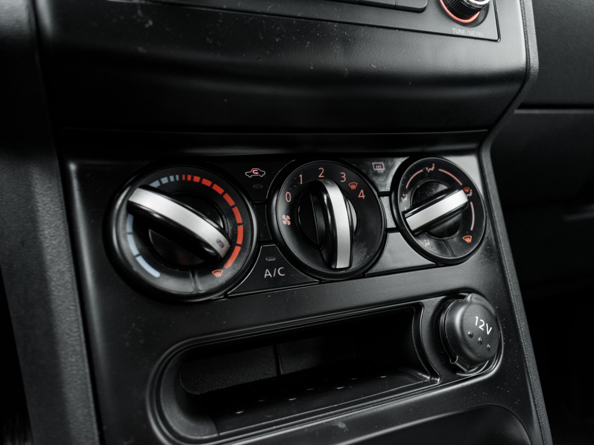 Купить Nissan Qashqai 2.0 CVT (141 л.с.), 2011 в Екатеренбурге