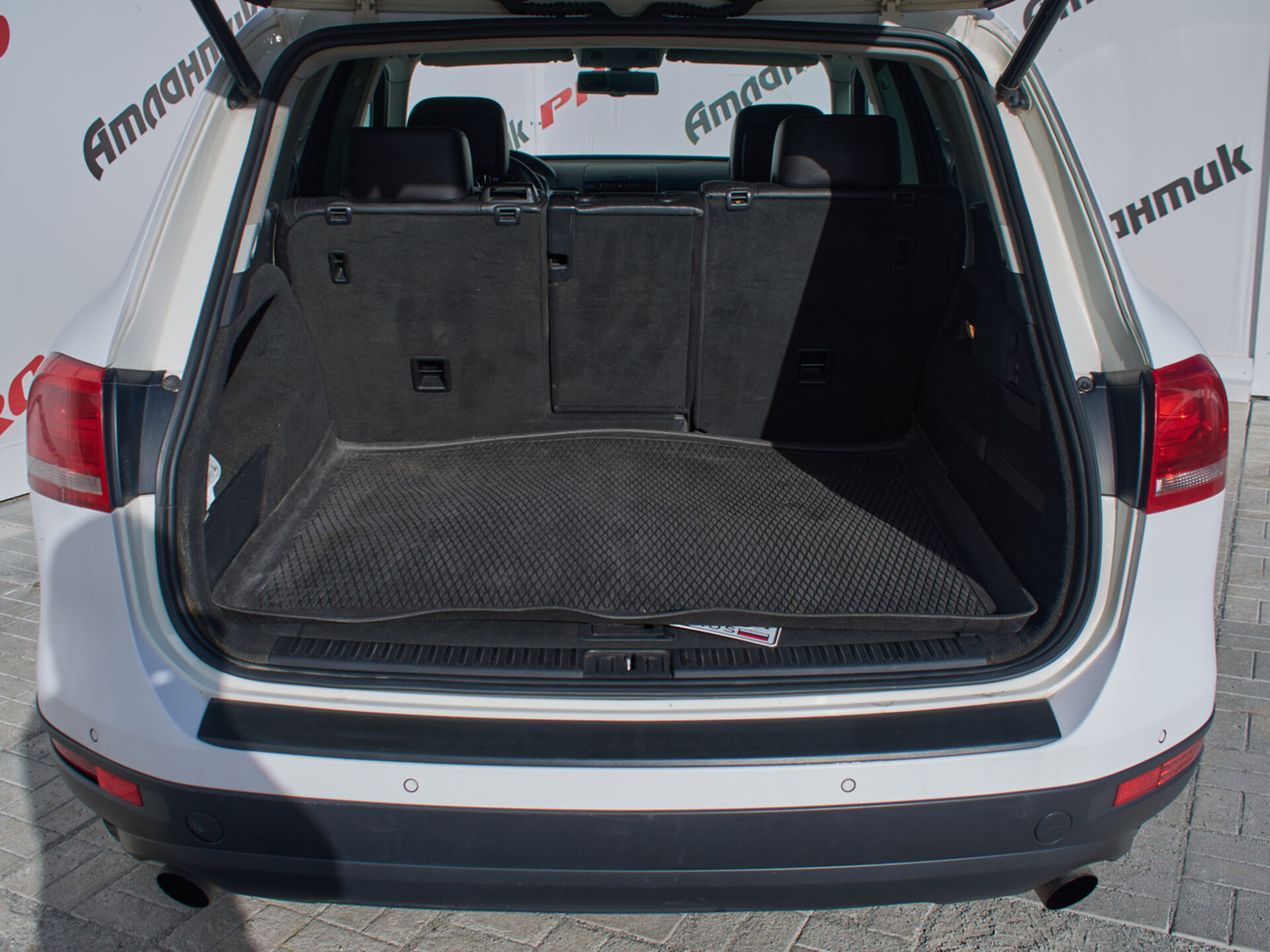 Купить Volkswagen Touareg 3.0d AT (204 л.с.) 4WD, 2011 в Екатеренбурге