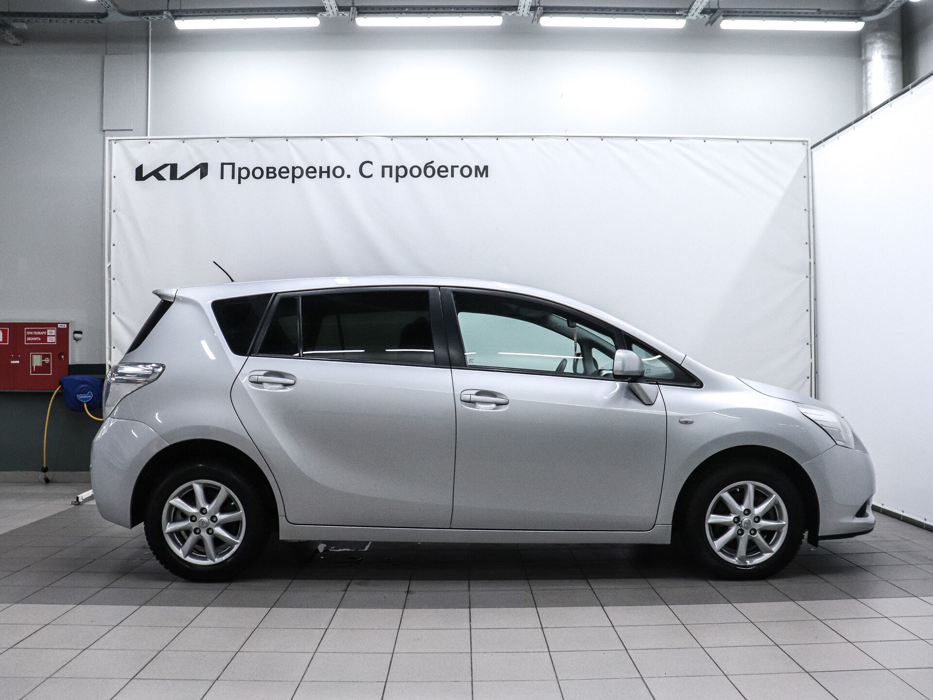 Toyota Verso 2012 5