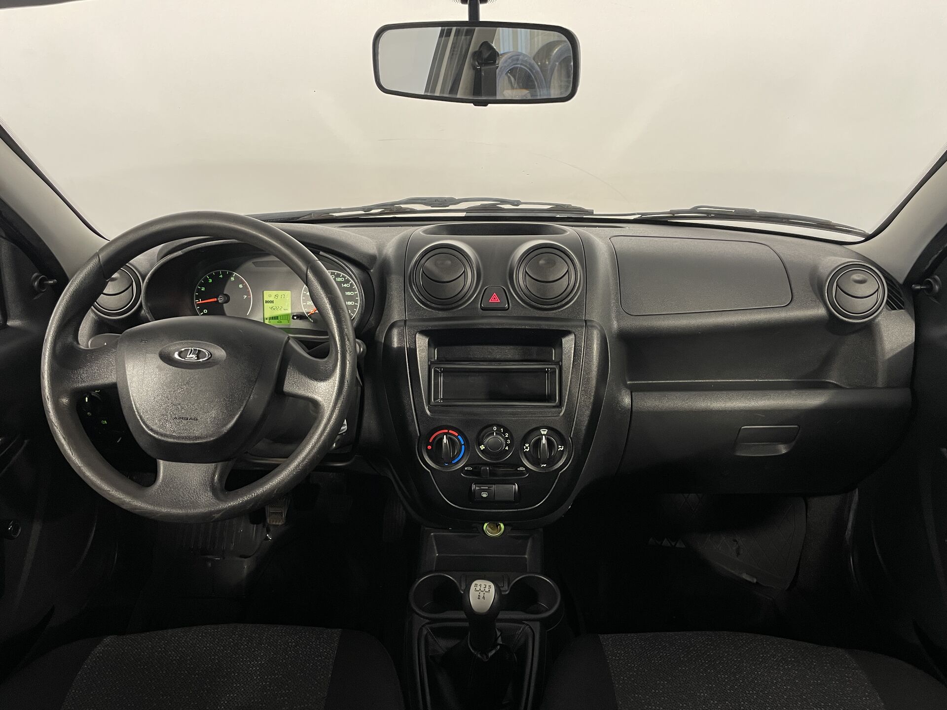 Lada Granta None 2012 г.в., 45 222 км.
