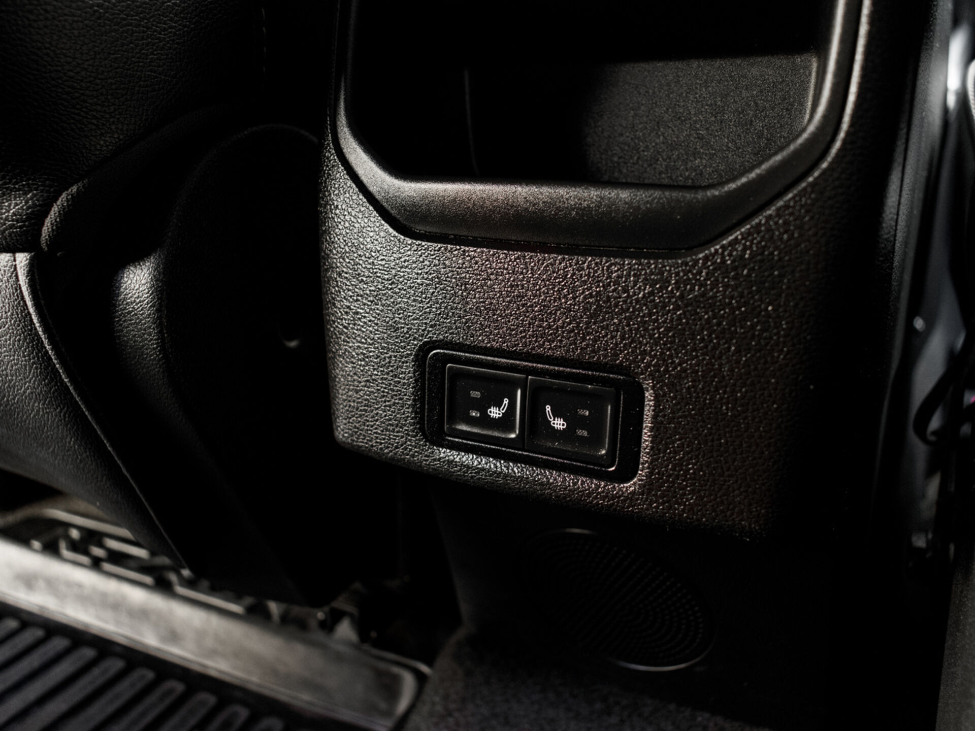 Купить Chery Tiggo 4 2.0 CVT (122 л.с.), 2019 в Екатеренбурге