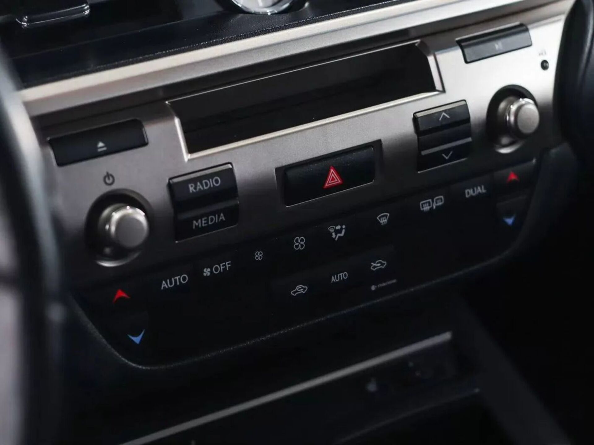 Lexus ES 2015 20
