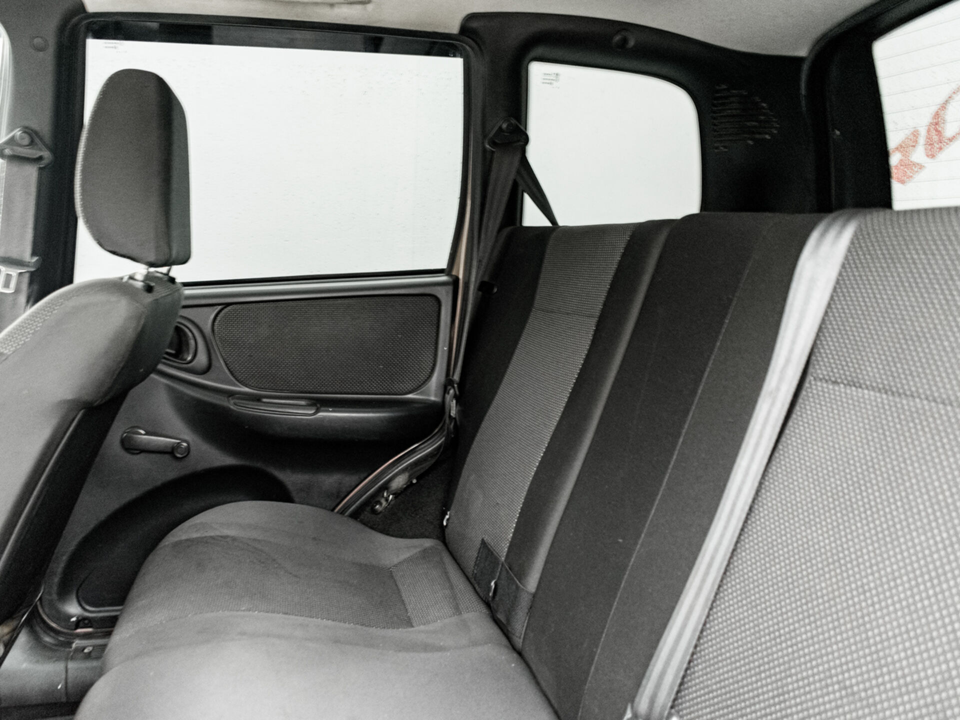 Купить Chevrolet Niva 1.7 MT (80 л.с.) 4WD, 2018 в Екатеренбурге