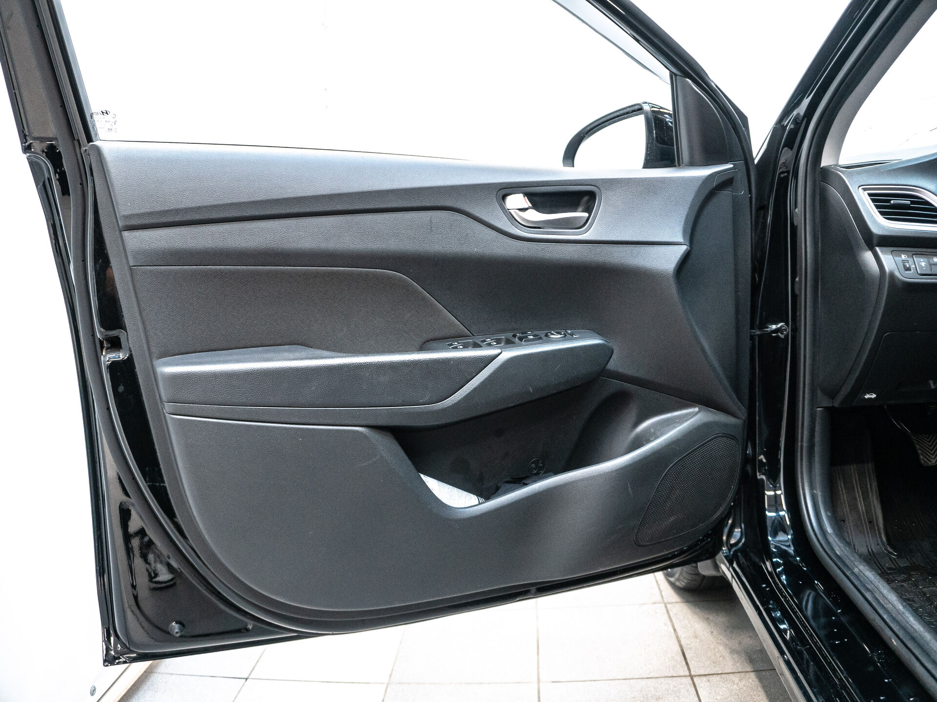 Hyundai Solaris 2022 6