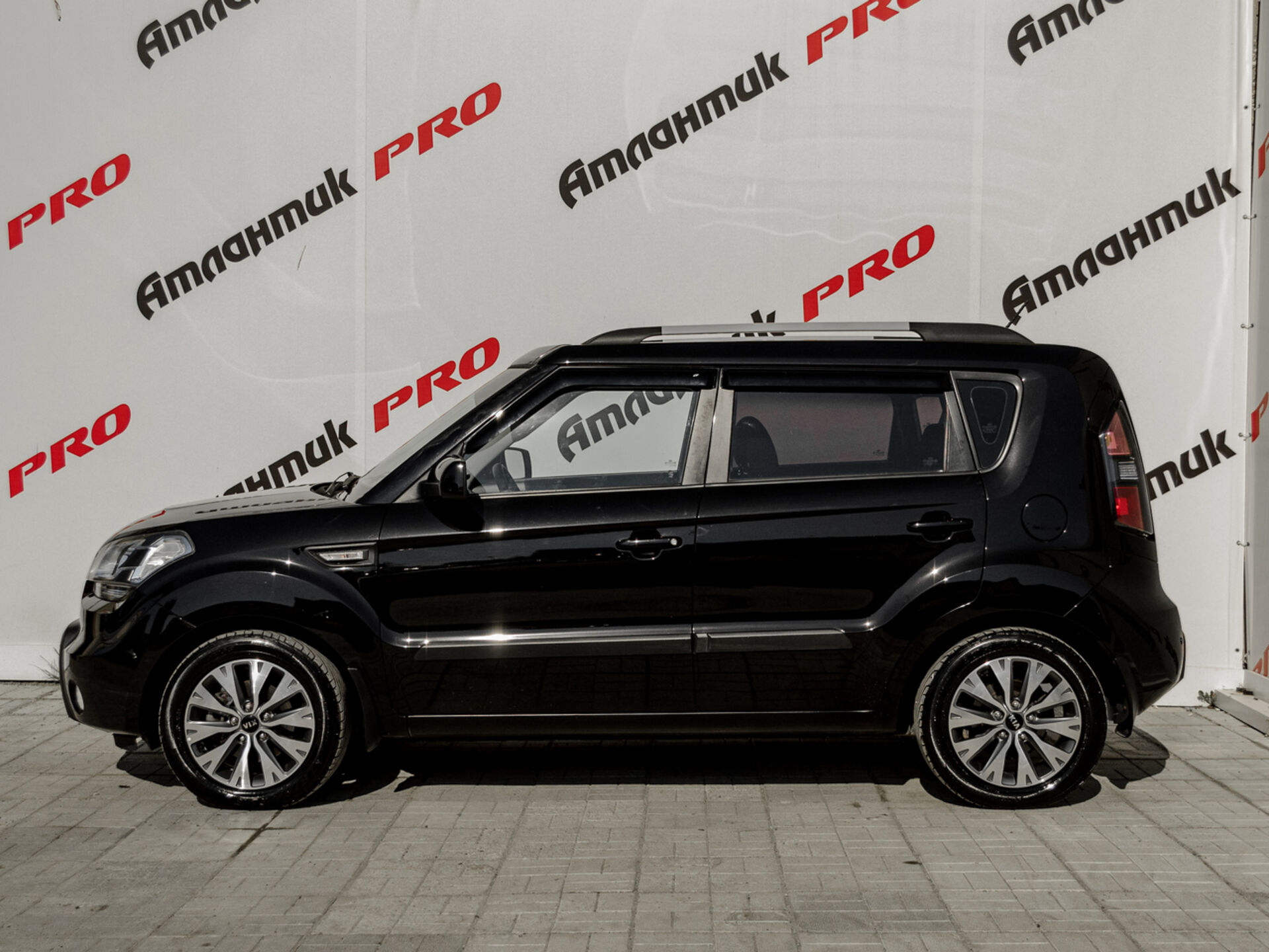 Купить Kia Soul 1.6 AT (126 л.с.), 2011 в Екатеренбурге