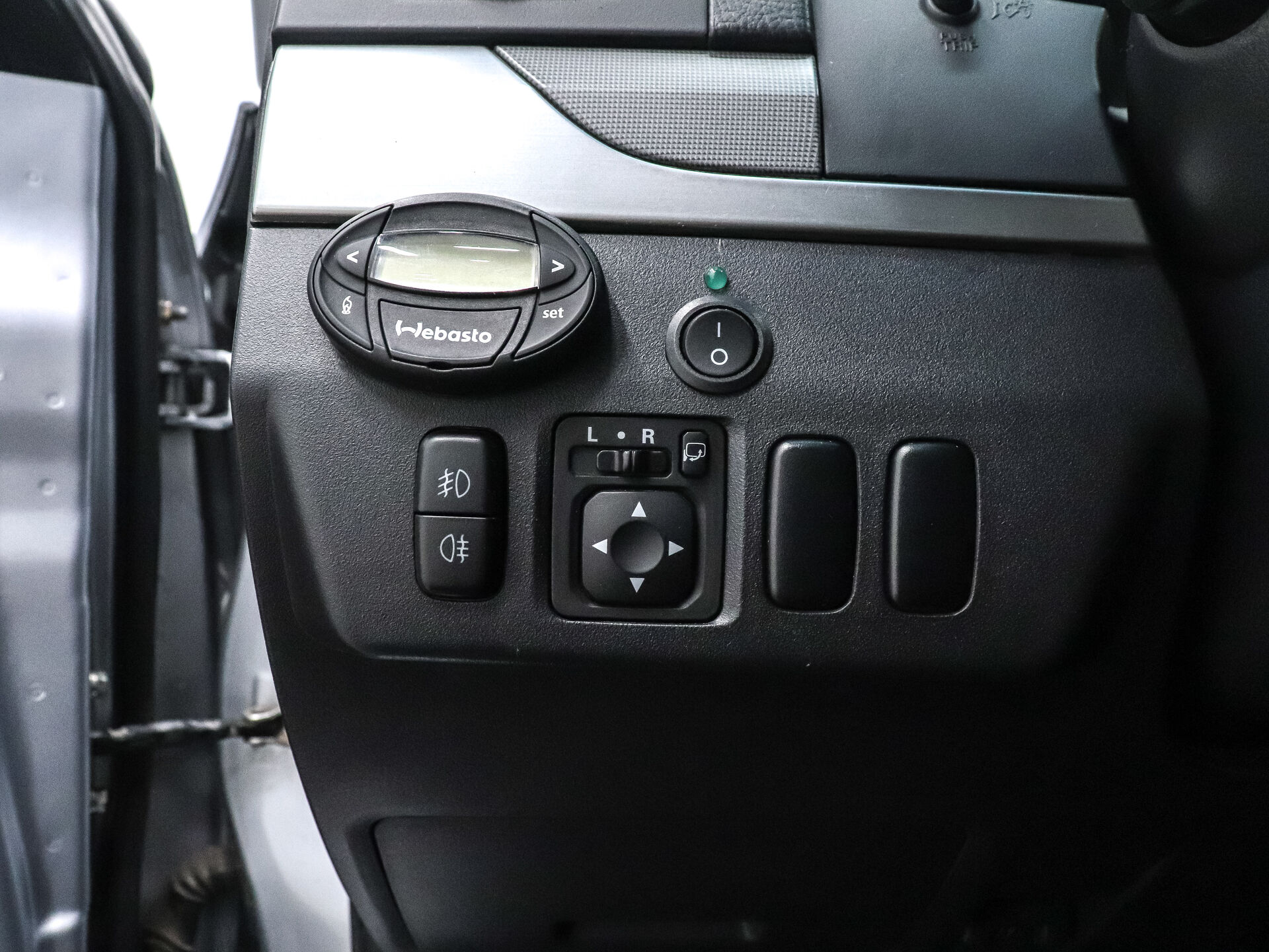 Mitsubishi Pajero 2010 9