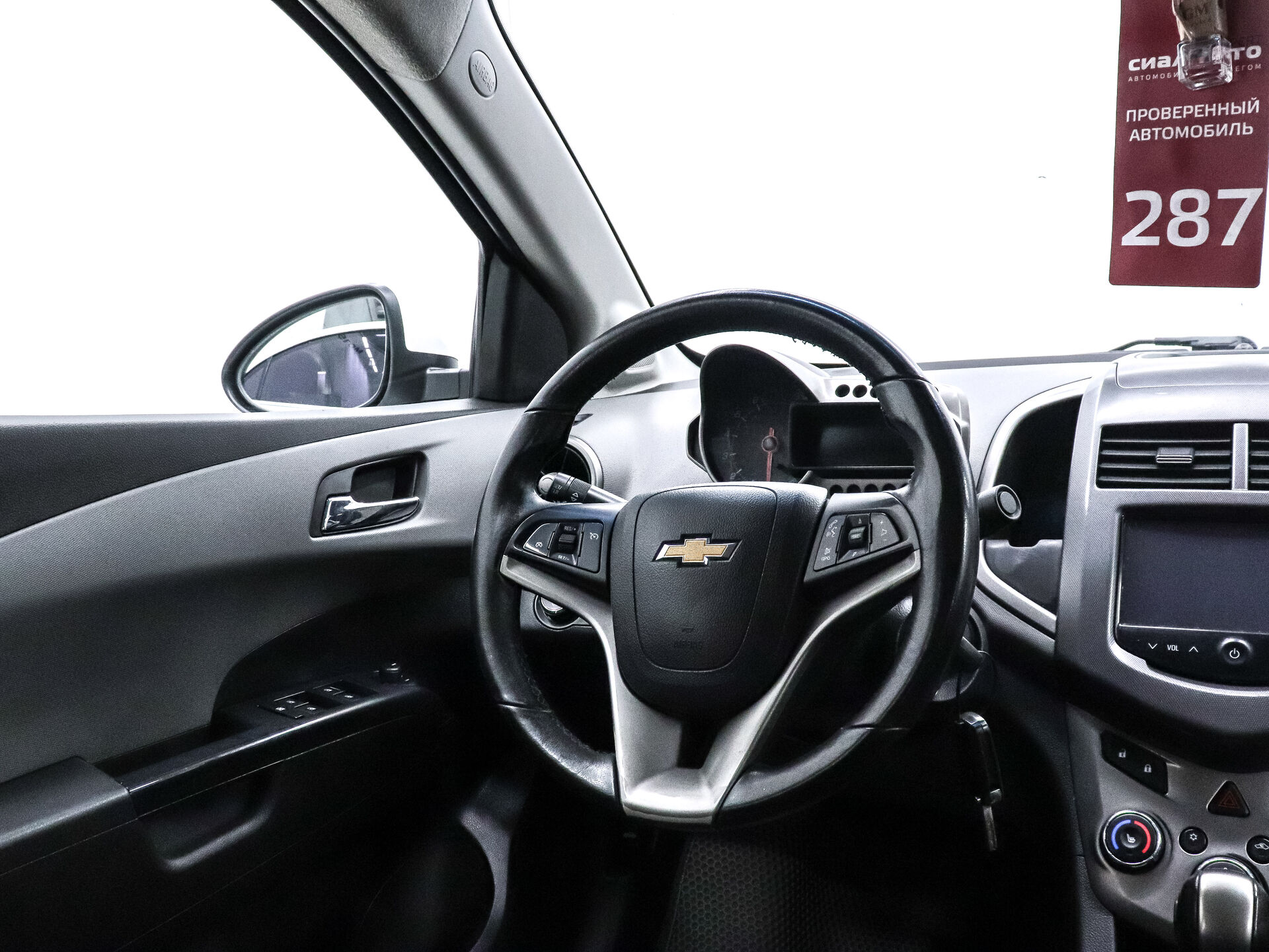 Chevrolet Aveo 2014 16