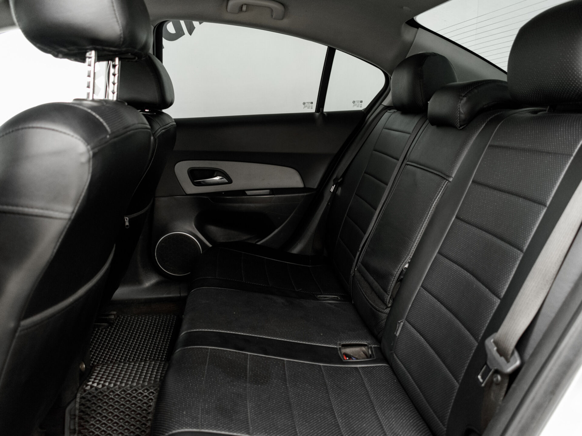 Купить Chevrolet Cruze 1.8 AT (141 л.с.), 2012 в Екатеренбурге