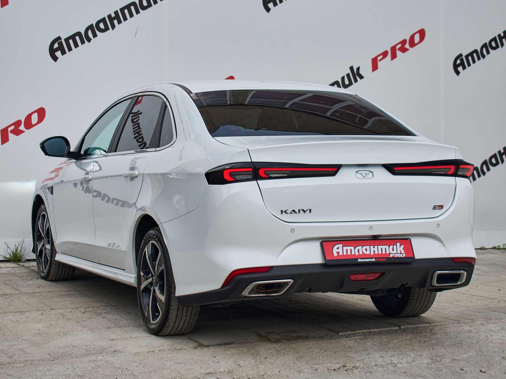 Купить Kaiyi E5 1.5 CVT (147 л.с.), 2023 в Екатеренбурге