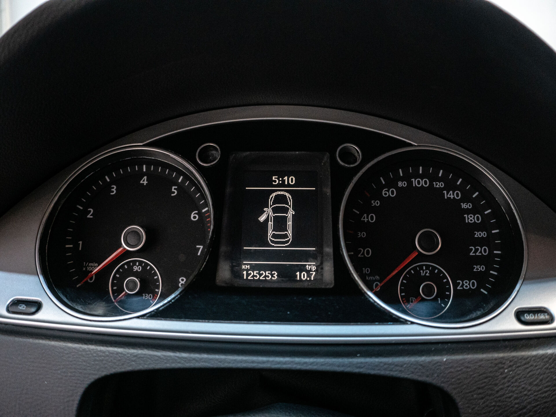 Volkswagen Passat CC 2011 12