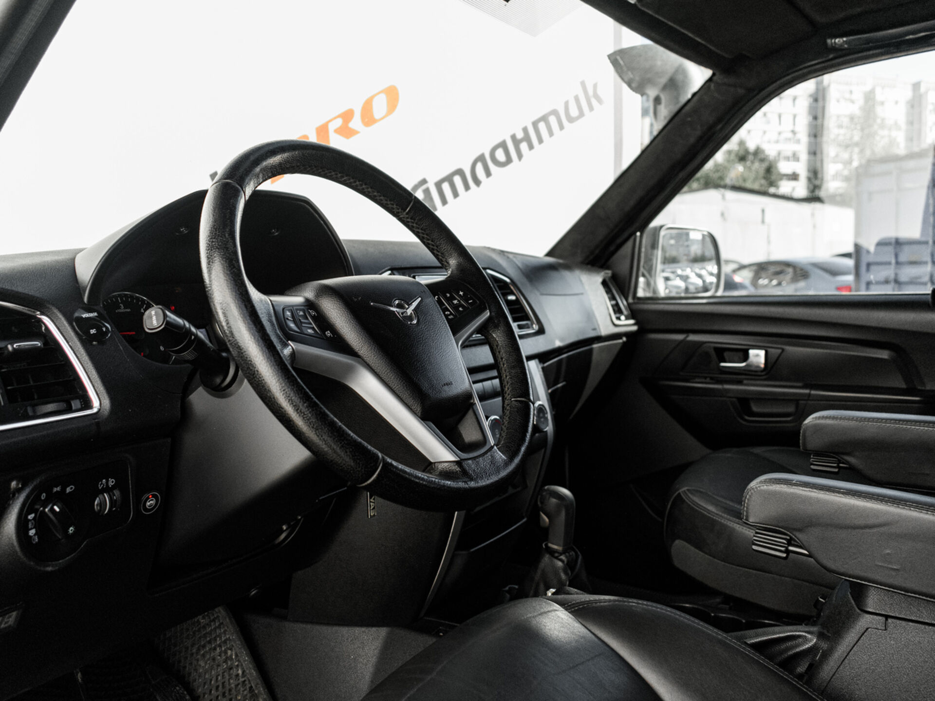 Купить УАЗ Patriot 2.7 MT (135 л.с.) 4WD, 2017 в Екатеренбурге