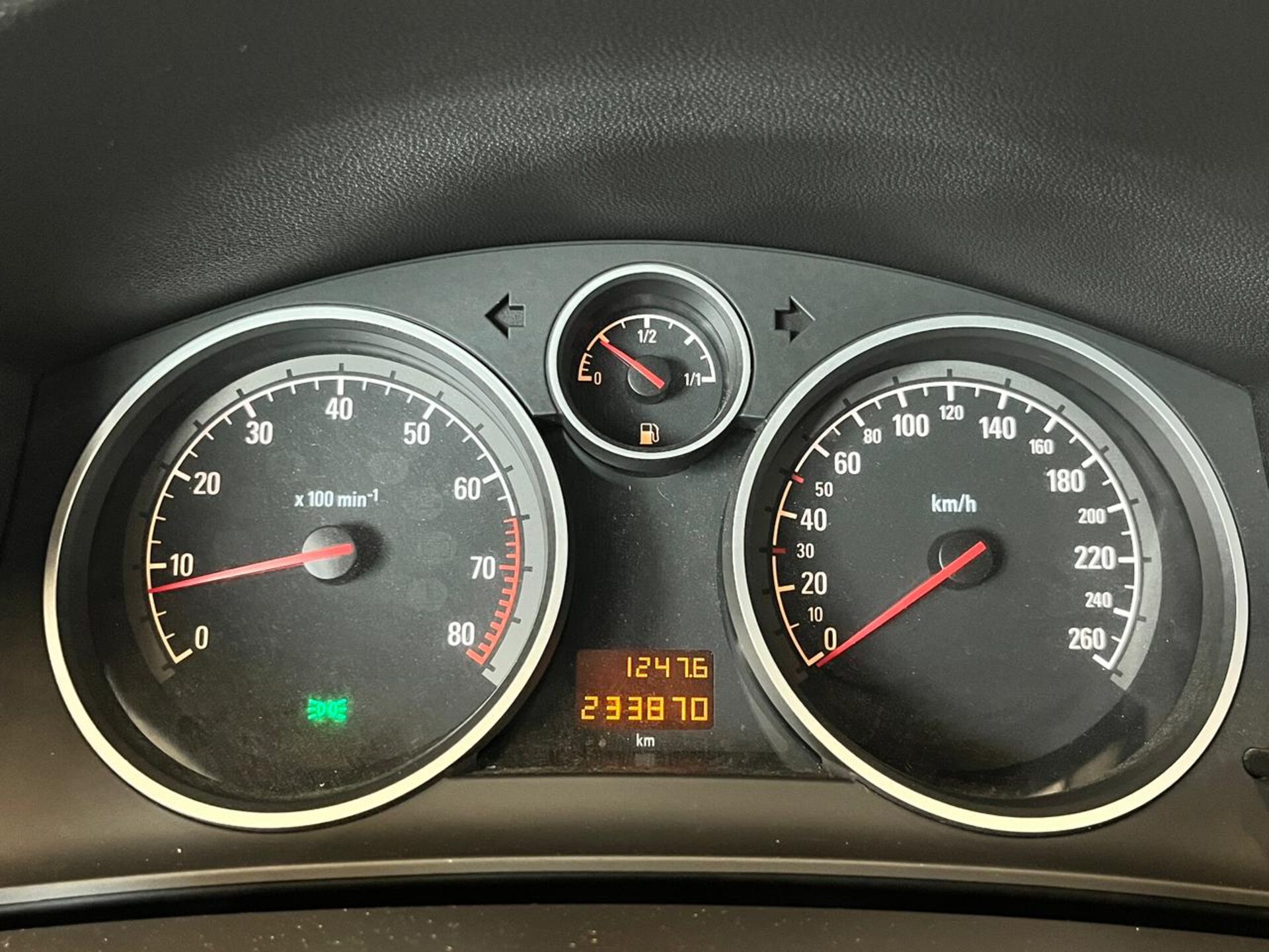 Opel Astra None 2014 г.в., 233 870 км.