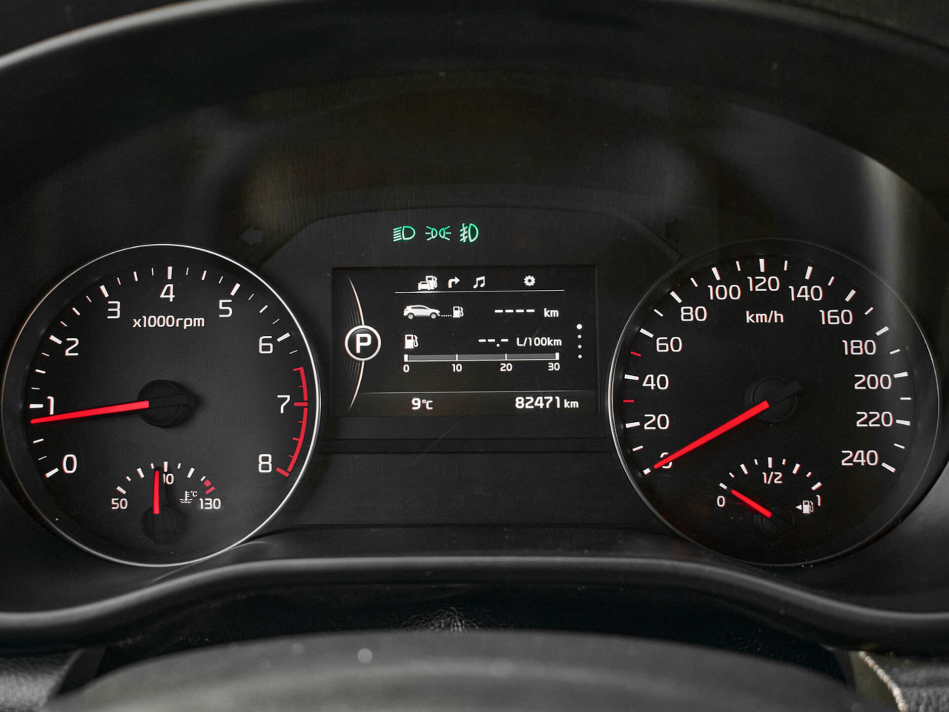 Купить Kia Sportage 2.0 AT (150 л.с.) 4WD, 2016 в Екатеренбурге