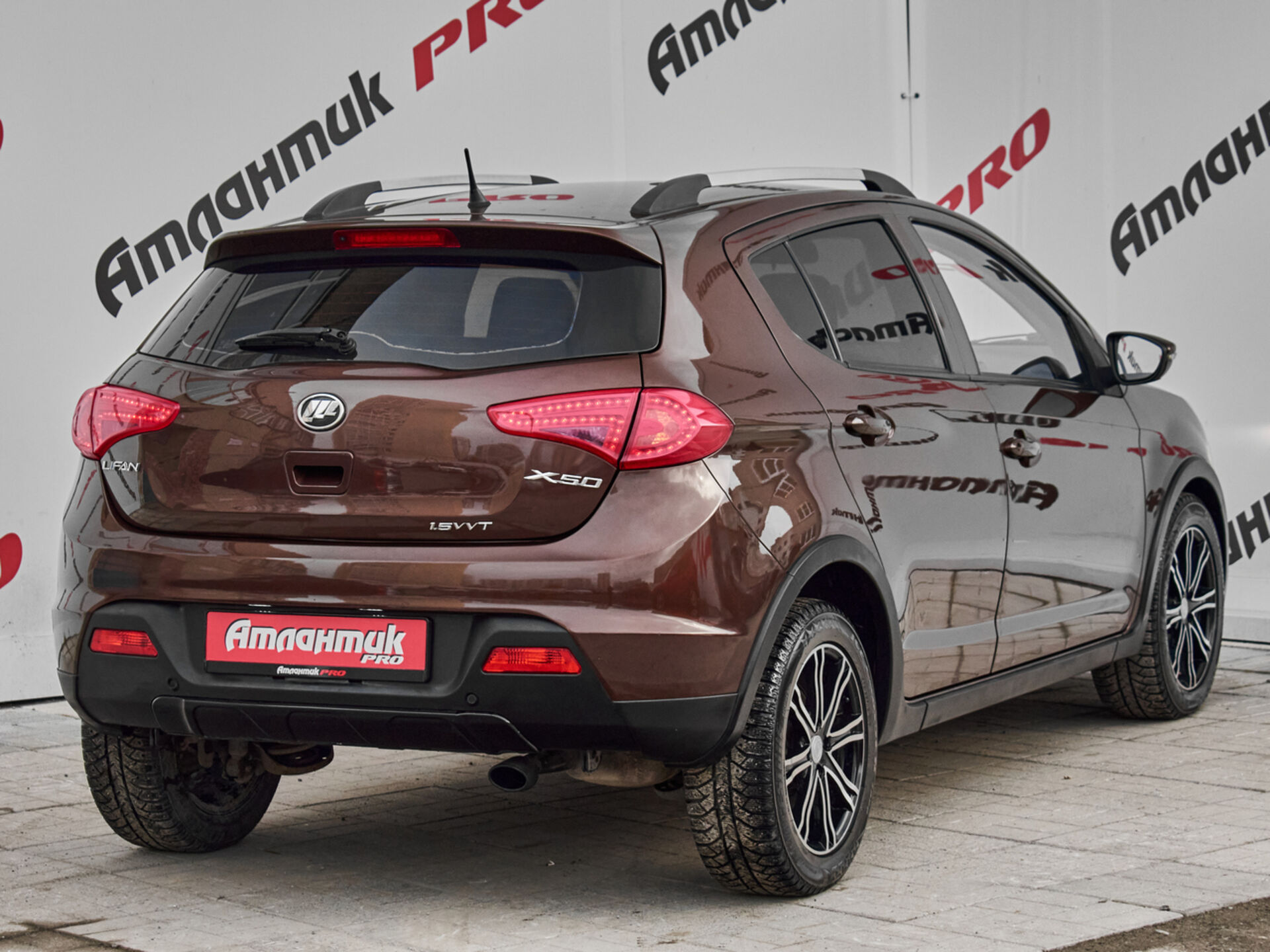 Купить Lifan X50 1.5 CVT (103 л.с.), 2016 в Екатеренбурге