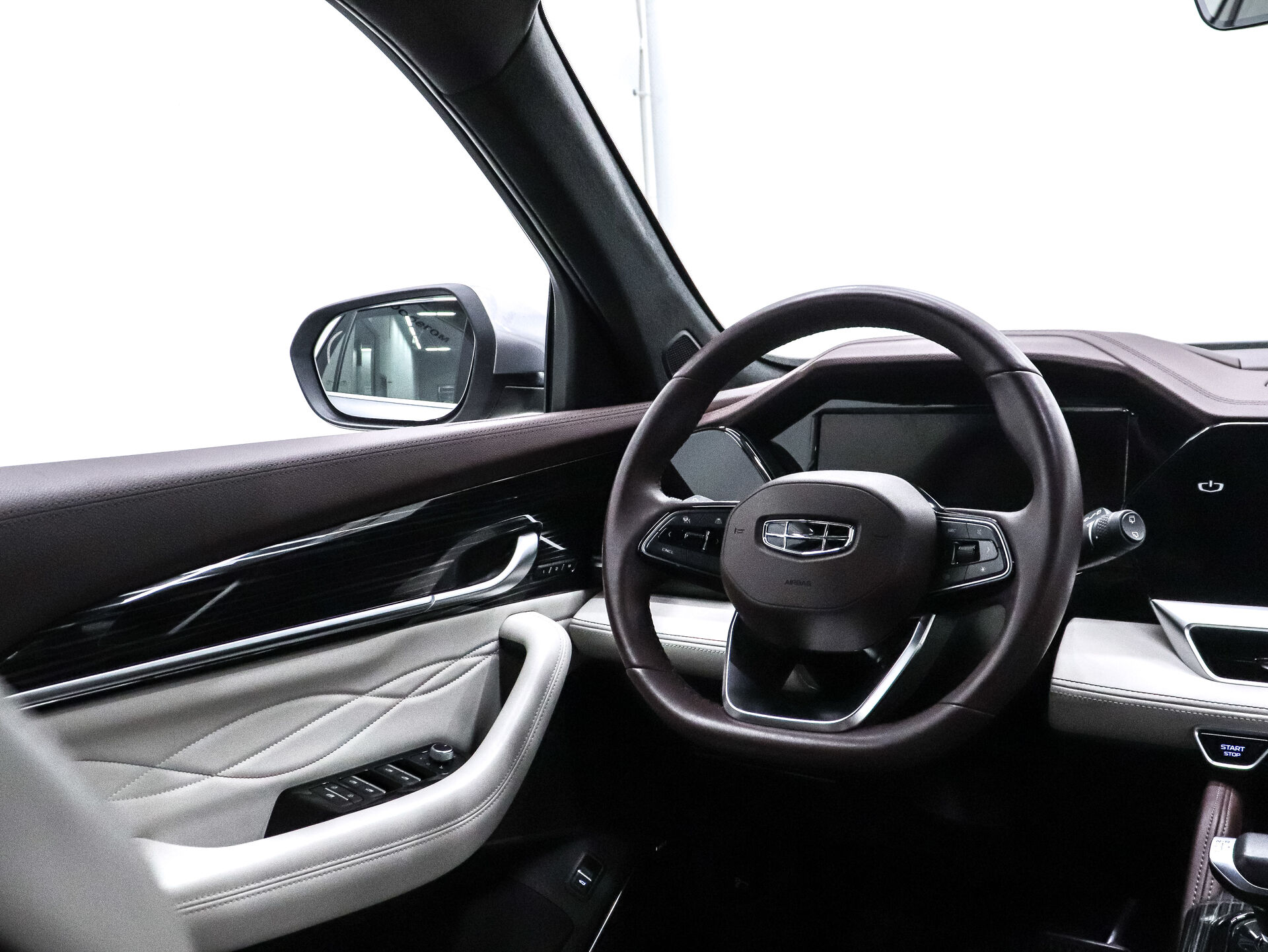 Geely Monjaro 2022 25