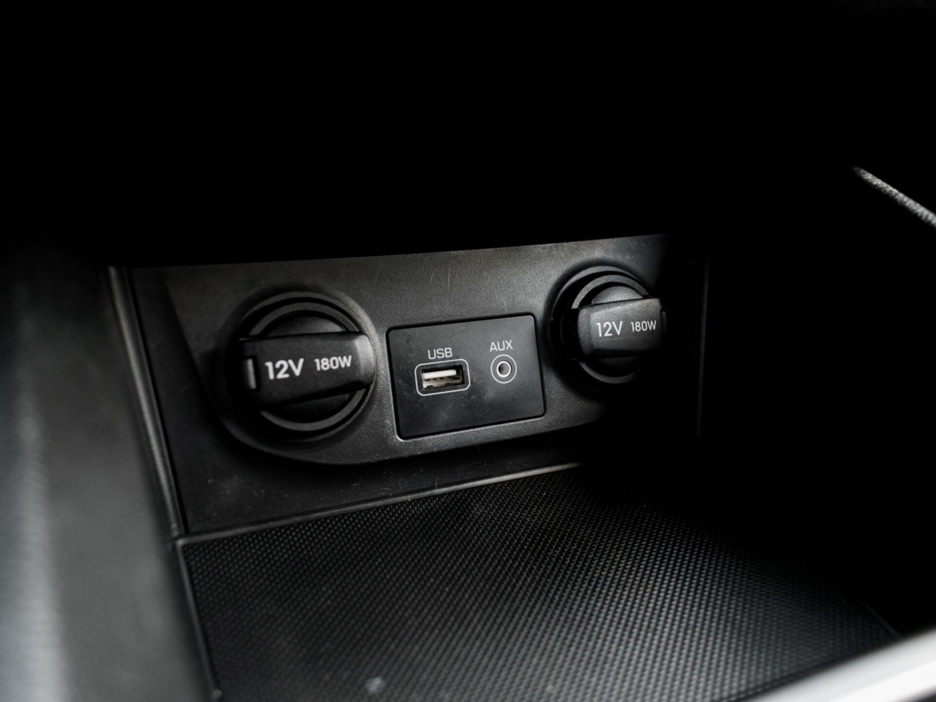 Купить Hyundai Creta 1.6 AT (123 л.с.), 2019 в Екатеренбурге