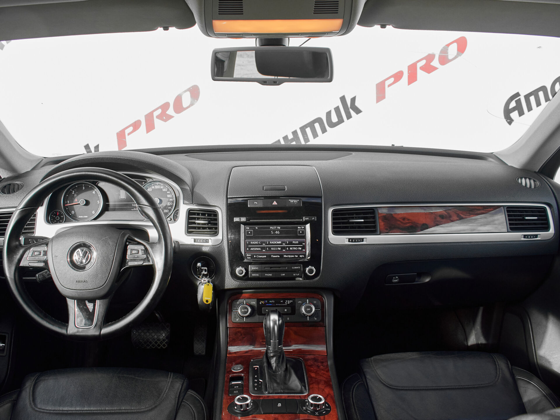 Купить Volkswagen Touareg 3.0d AT (204 л.с.) 4WD, 2011 в Екатеренбурге