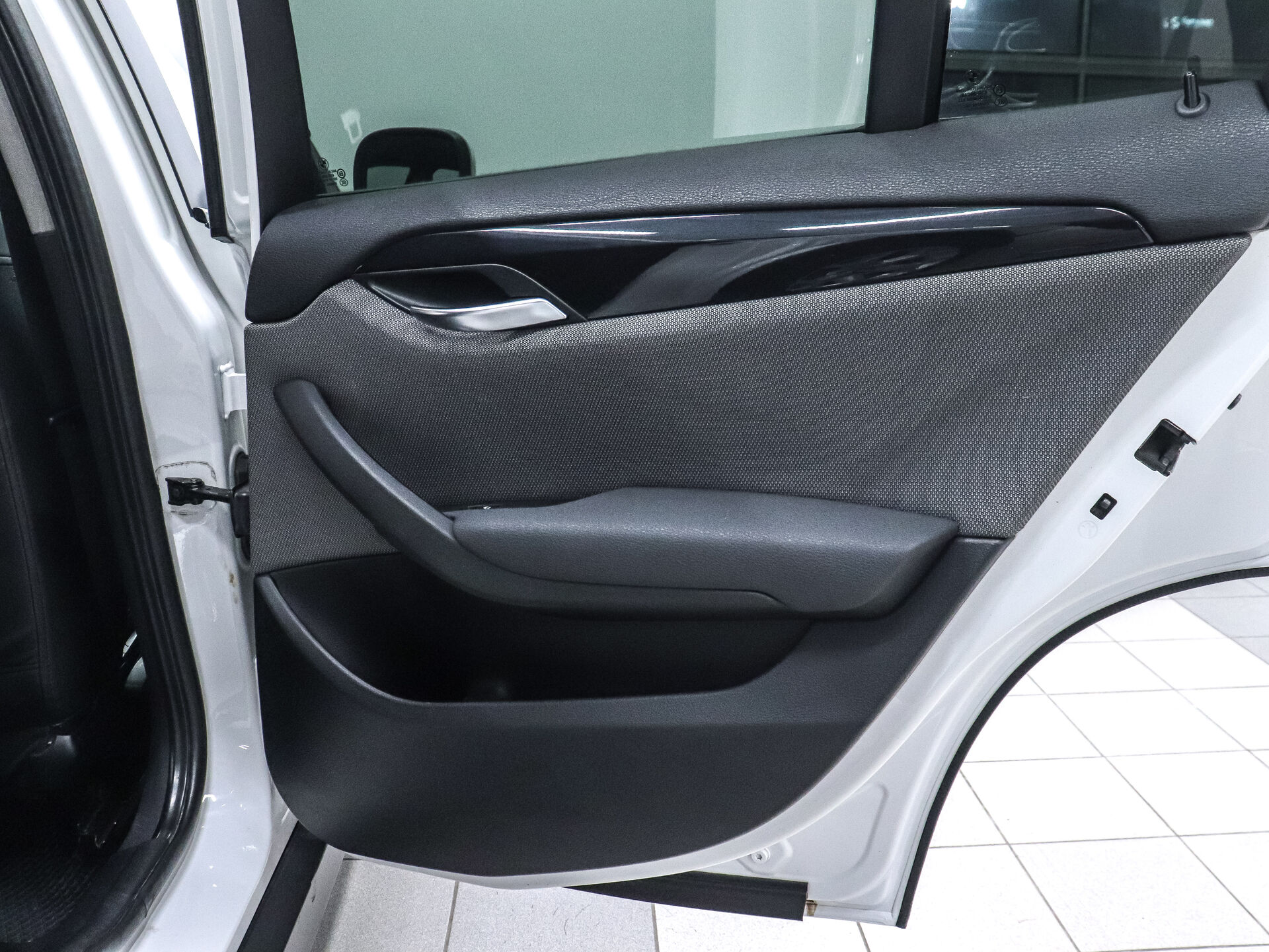 BMW X1 2011 21