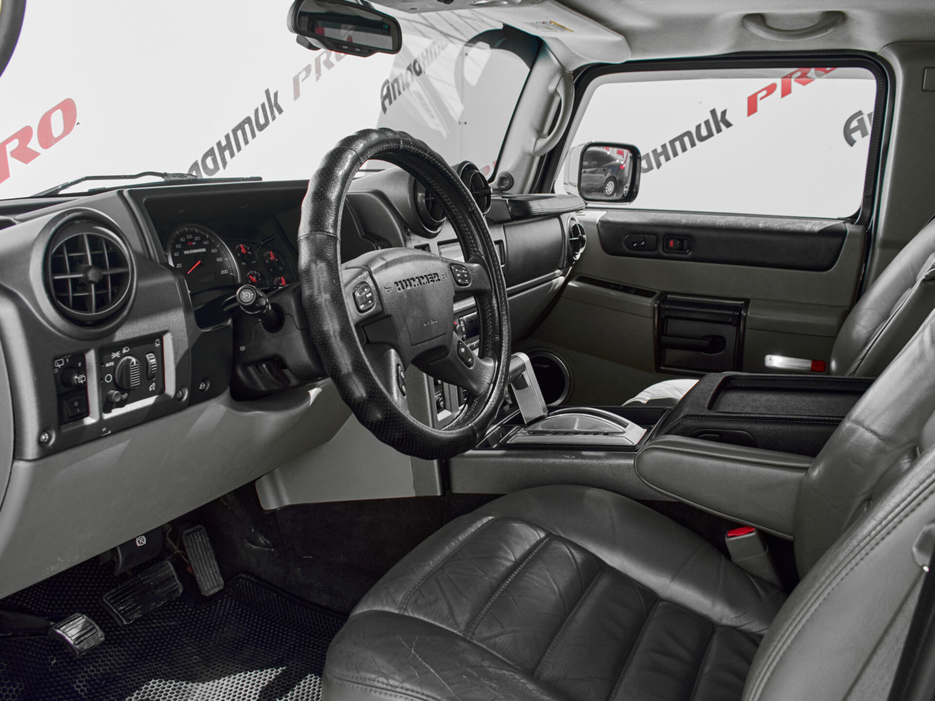 Купить Hummer H2 6.0 AT (315 л.с.) 4WD, 2003 в Екатеренбурге