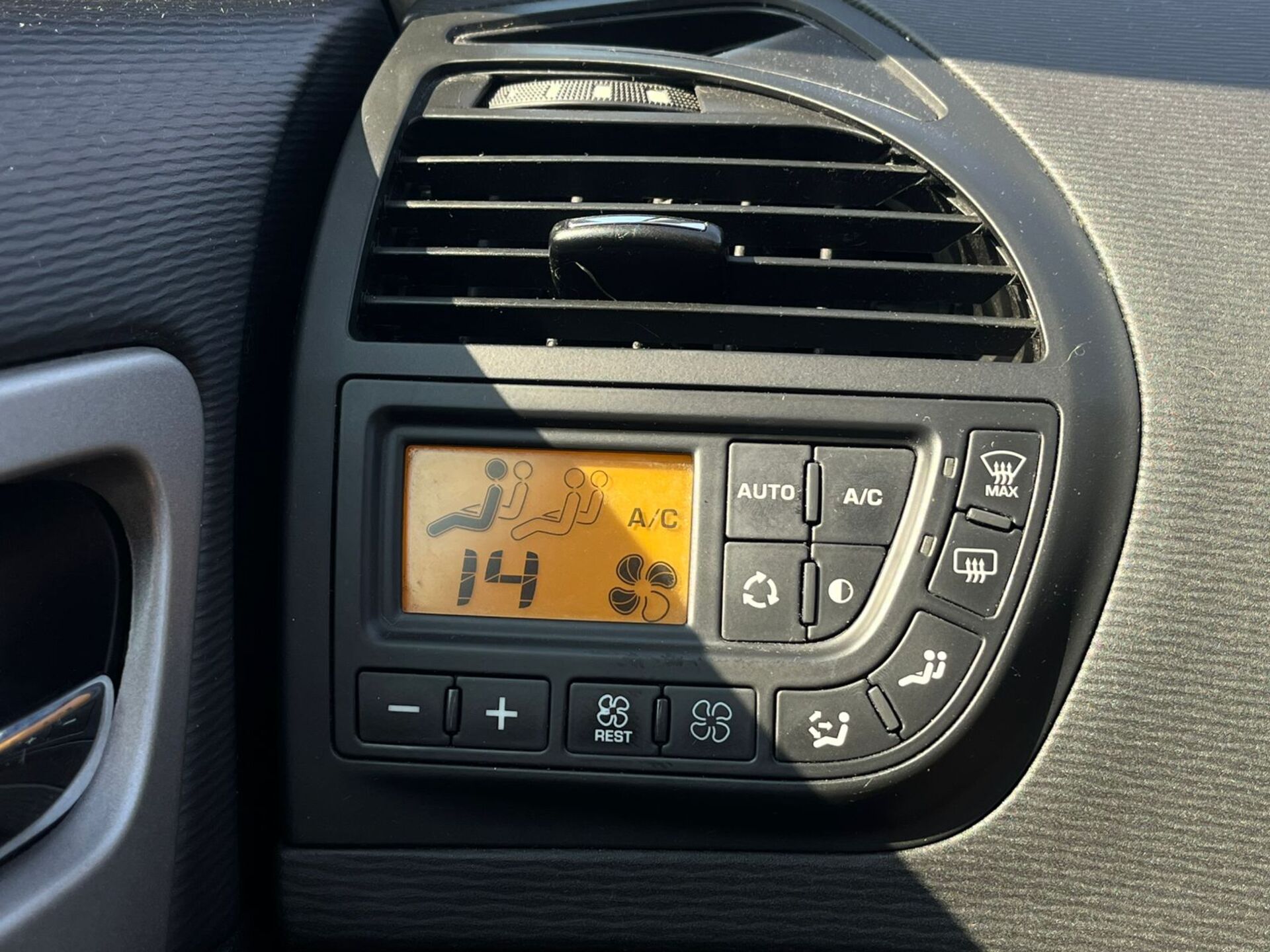 Citroen C4 Picasso Dynamique 2012 г.в., 158 000 км.