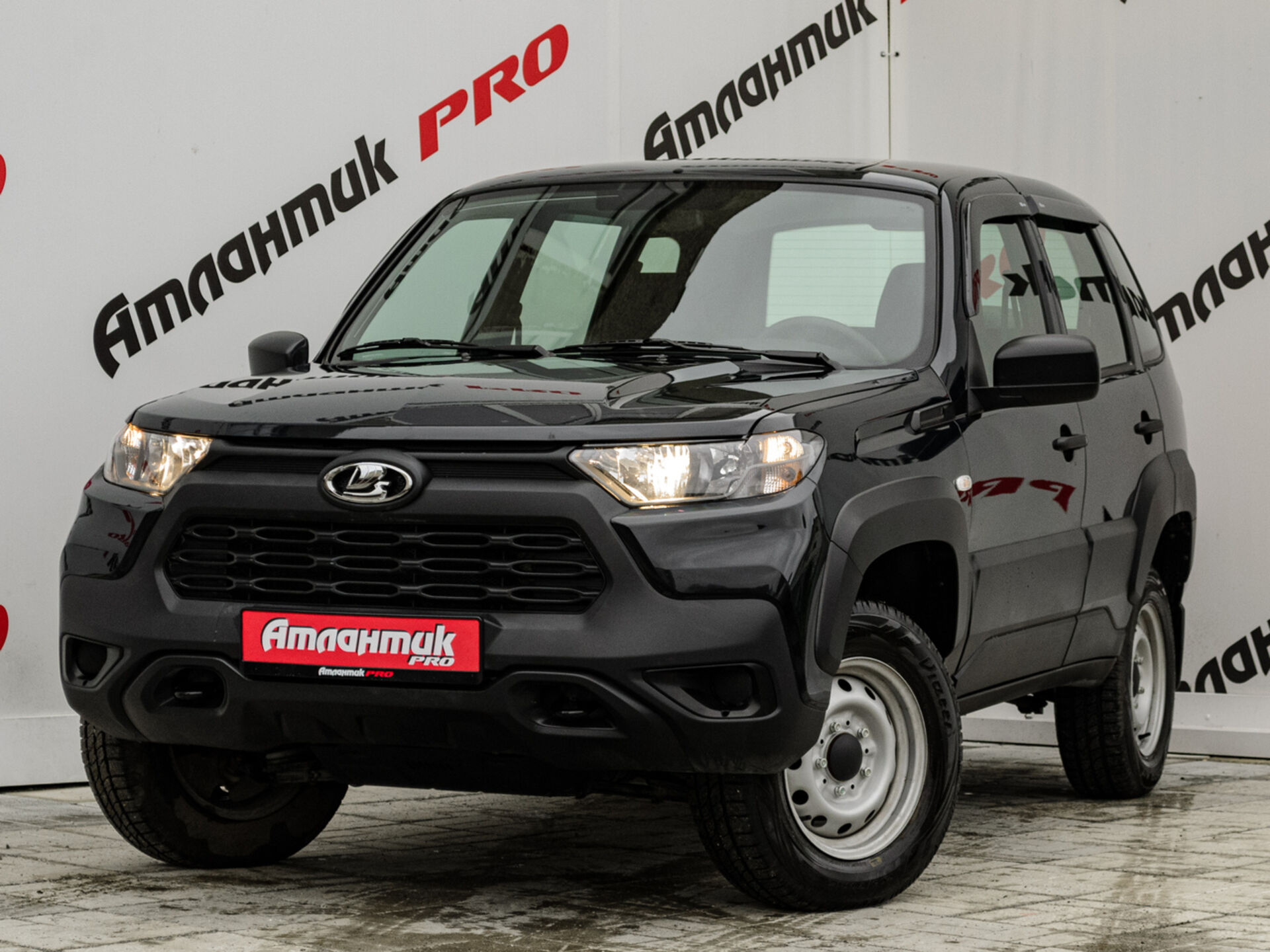 Купить Lada (ВАЗ) Niva 1.7 MT (83 л.с.) 4WD, 2024 в Екатеренбурге