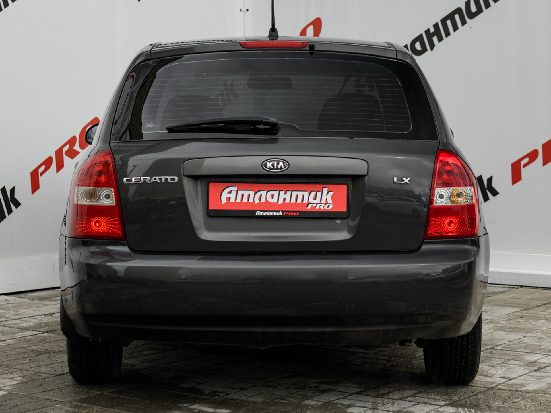 Купить Kia Cerato 1.6 AT (105 л.с.), 2006 в Екатеренбурге
