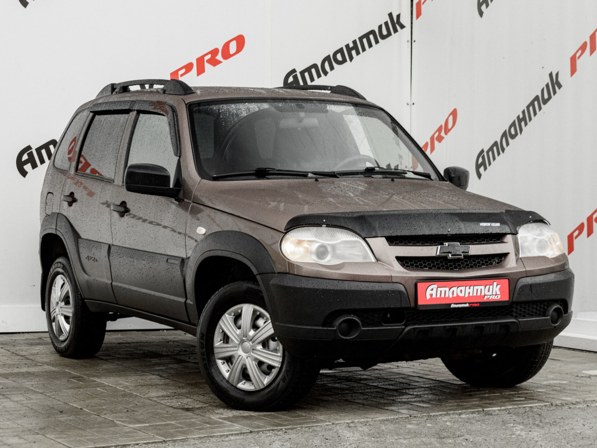 Купить Chevrolet Niva 1.7 MT (80 л.с.) 4WD, 2018 в Екатеренбурге