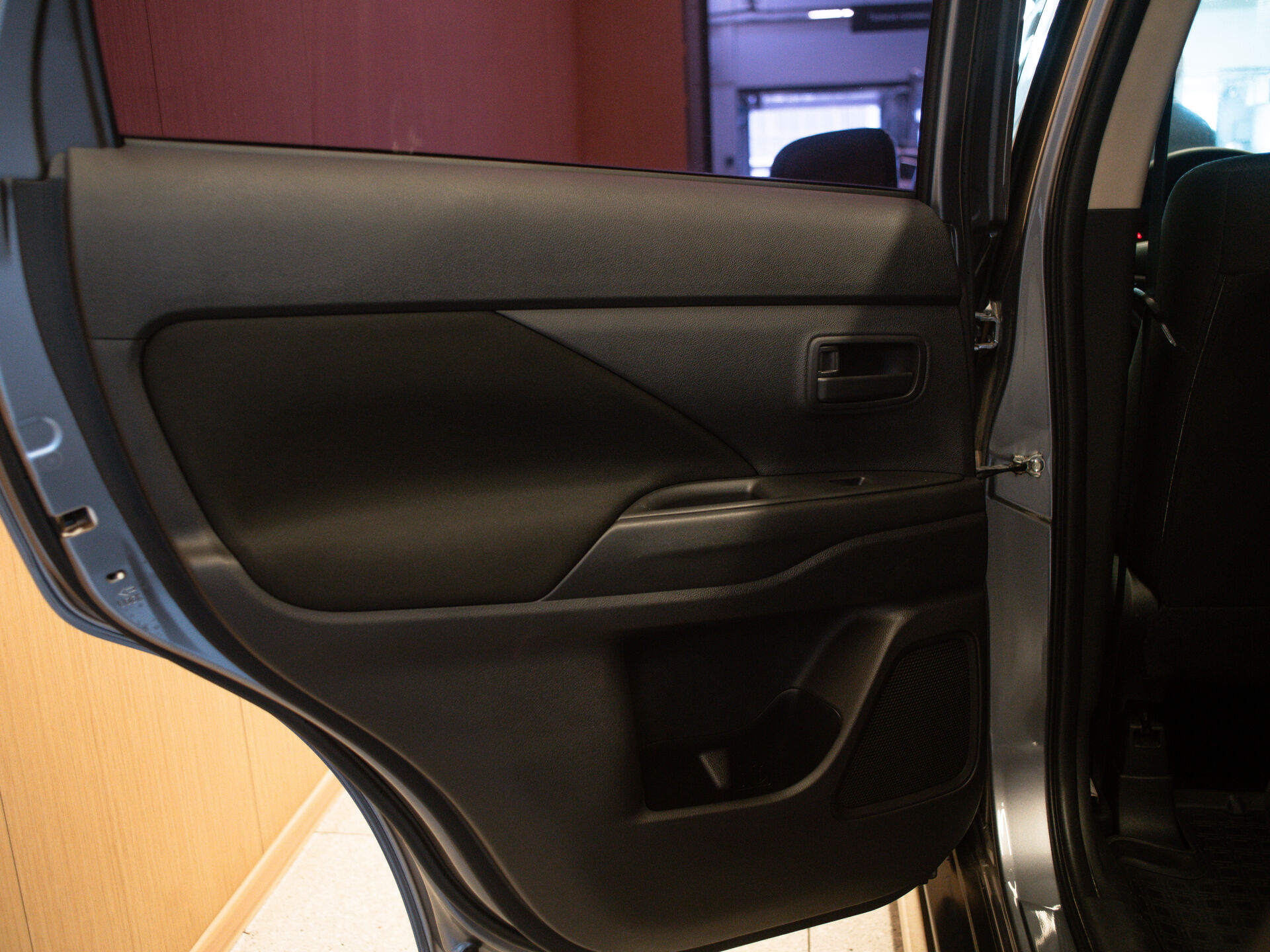 Mitsubishi Outlander 2012 17