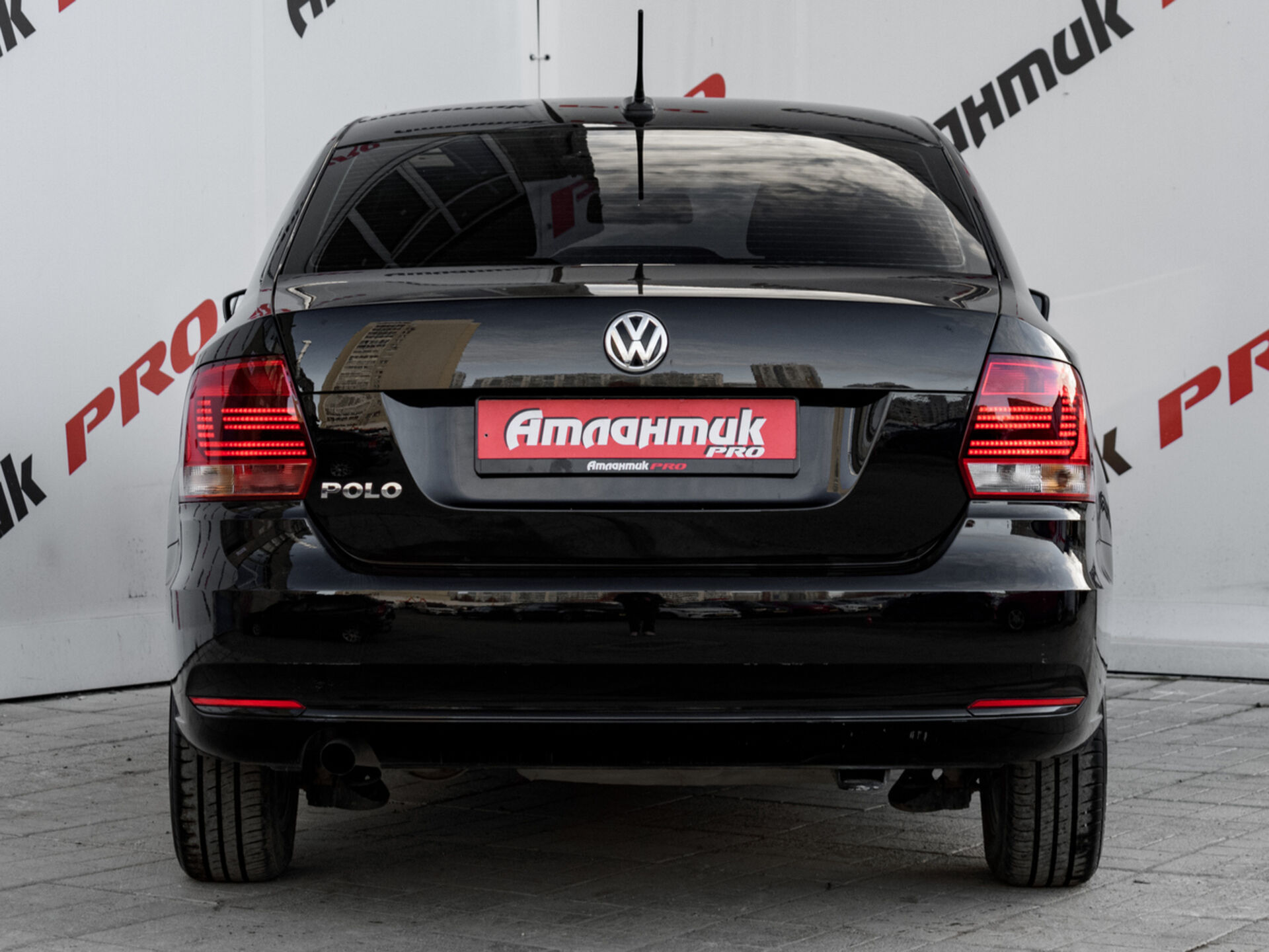 Купить Volkswagen Polo 1.6 AT (110 л.с.), 2017 в Екатеренбурге